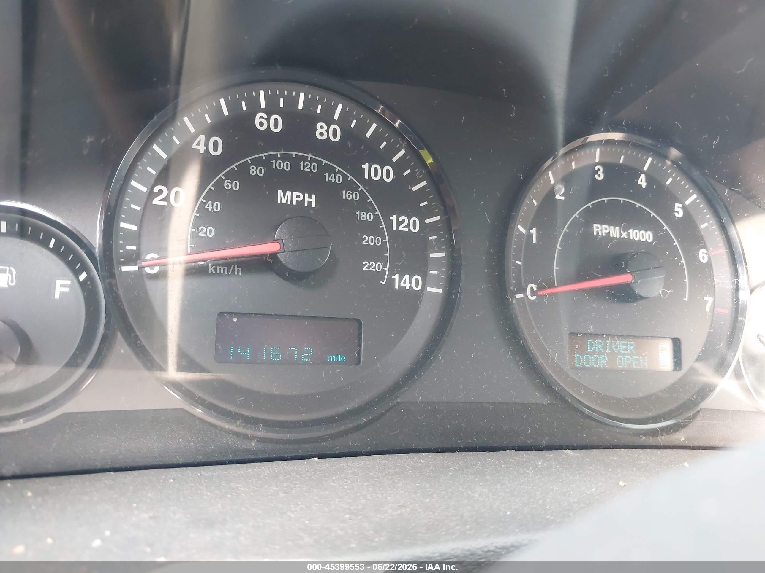 2005 Jeep Grand Cherokee Laredo Red vin: 1J4GS48K45C642887