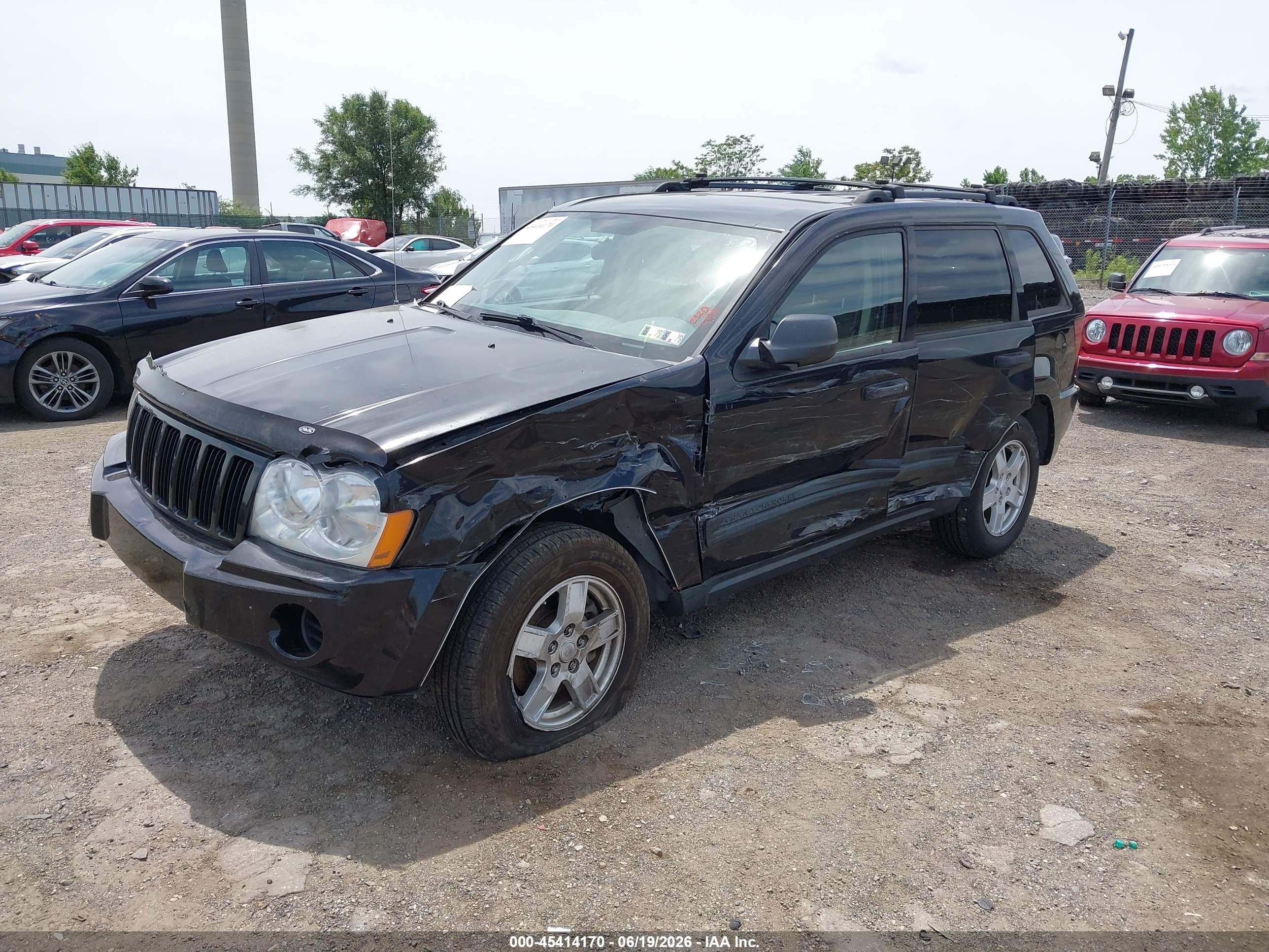 2005 Jeep Grand Cherokee Laredo Black vin: 1J4GS48K55C726958