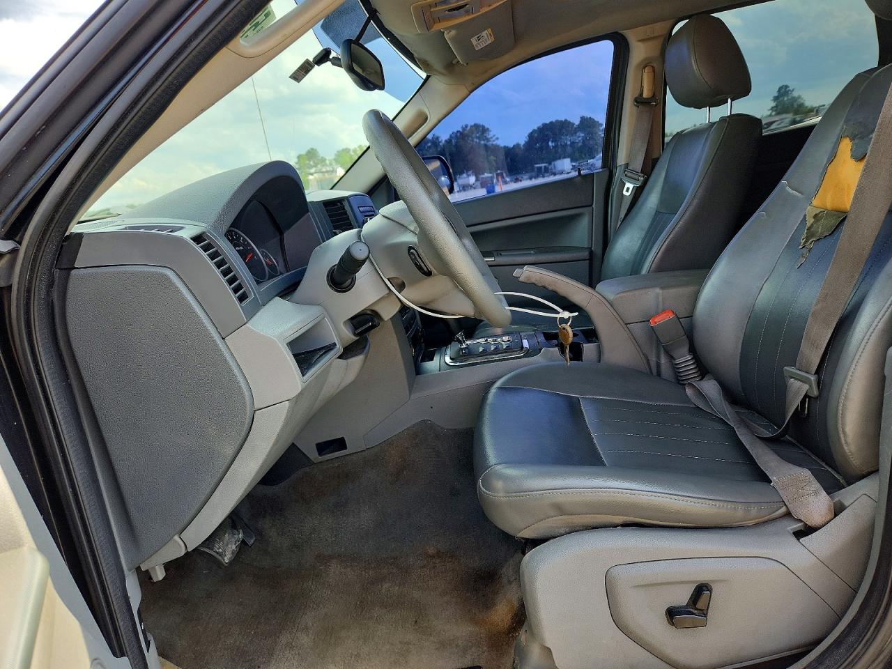 2006 Jeep Grand Cherokee Laredo Black vin: 1J4GS48K56C178350