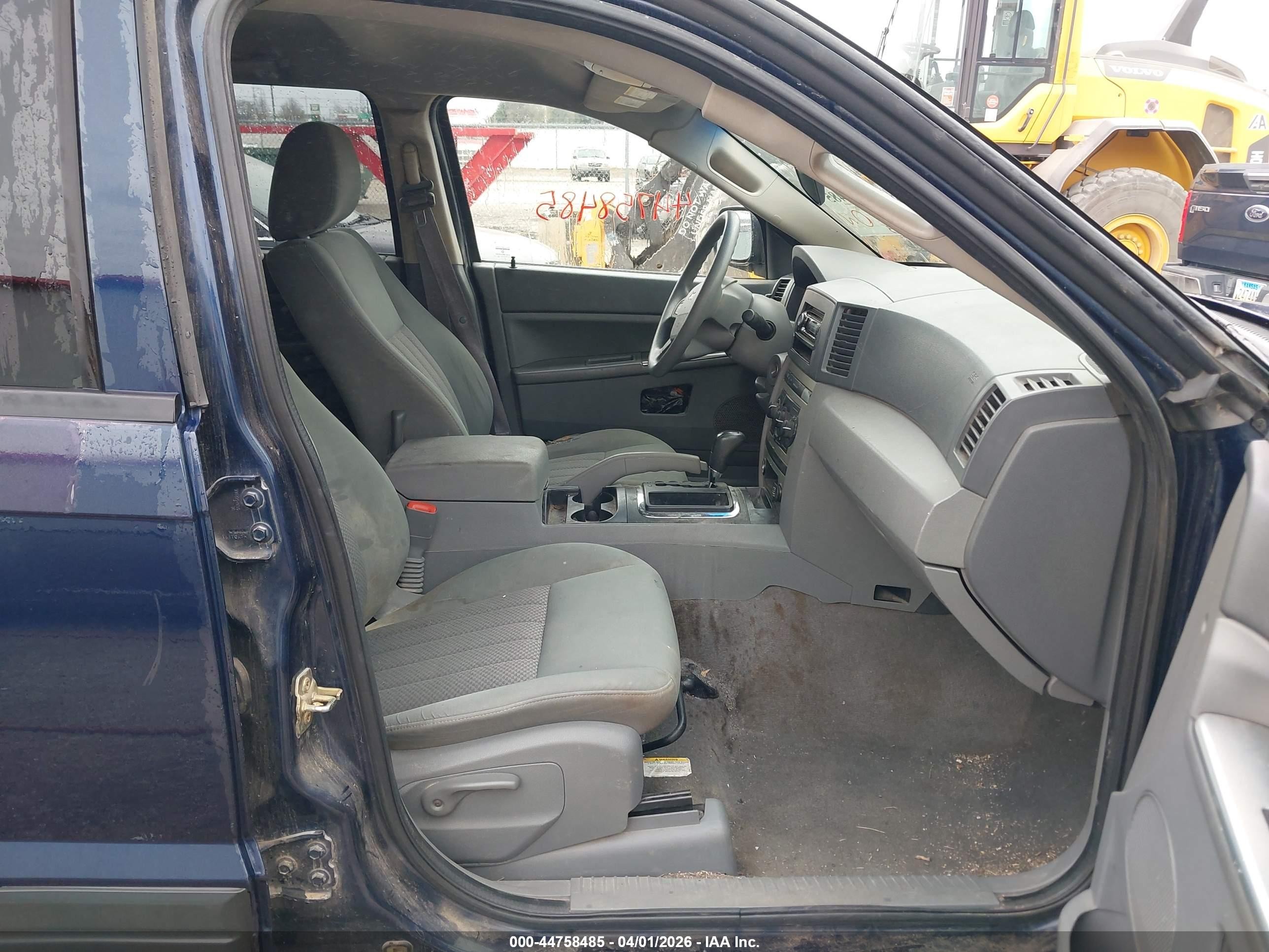 2005 Jeep Grand Cherokee Laredo Dark Blue vin: 1J4GS48K85C723892