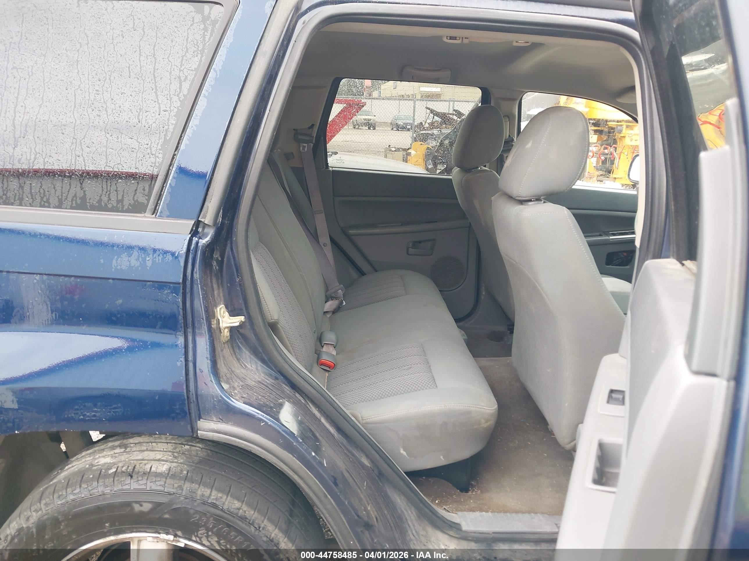 2005 Jeep Grand Cherokee Laredo Dark Blue vin: 1J4GS48K85C723892