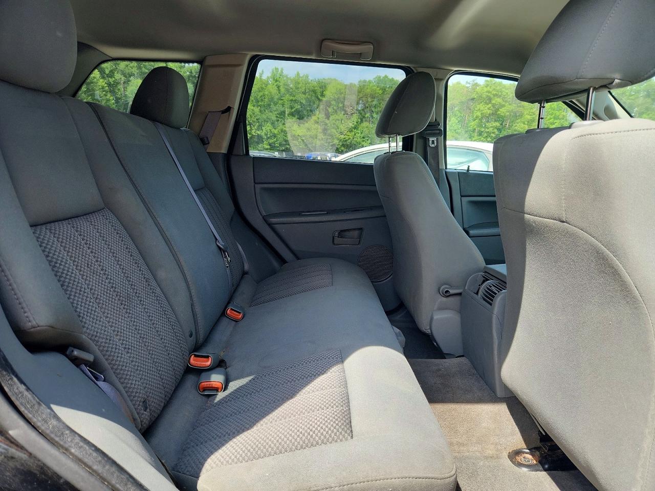 2006 Jeep Grand Cherokee Laredo Black vin: 1J4GS48K86C218730