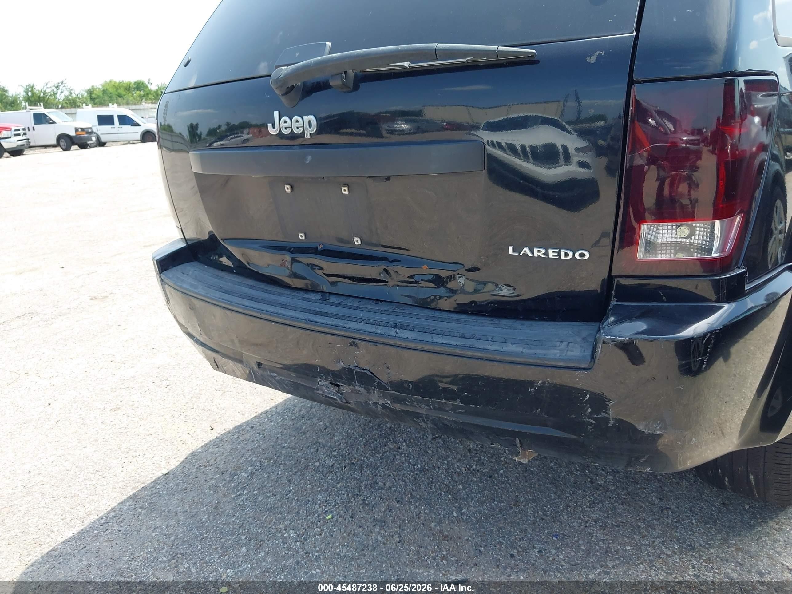 2005 Jeep Grand Cherokee Laredo Black vin: 1J4GS48K95C709578