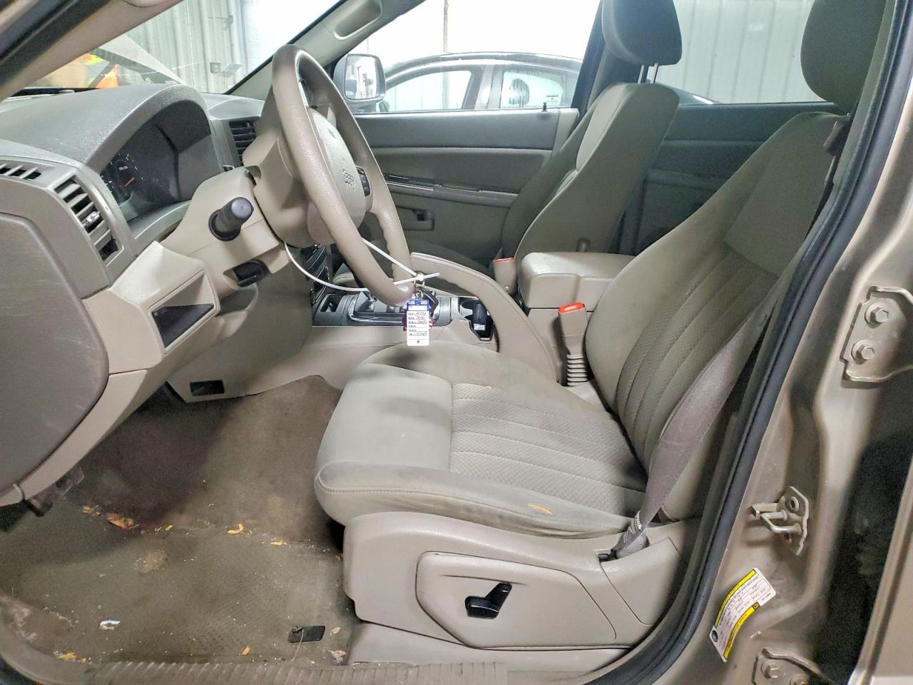 2006 Jeep Grand Cherokee Laredo Tan vin: 1J4GS48K96C113064