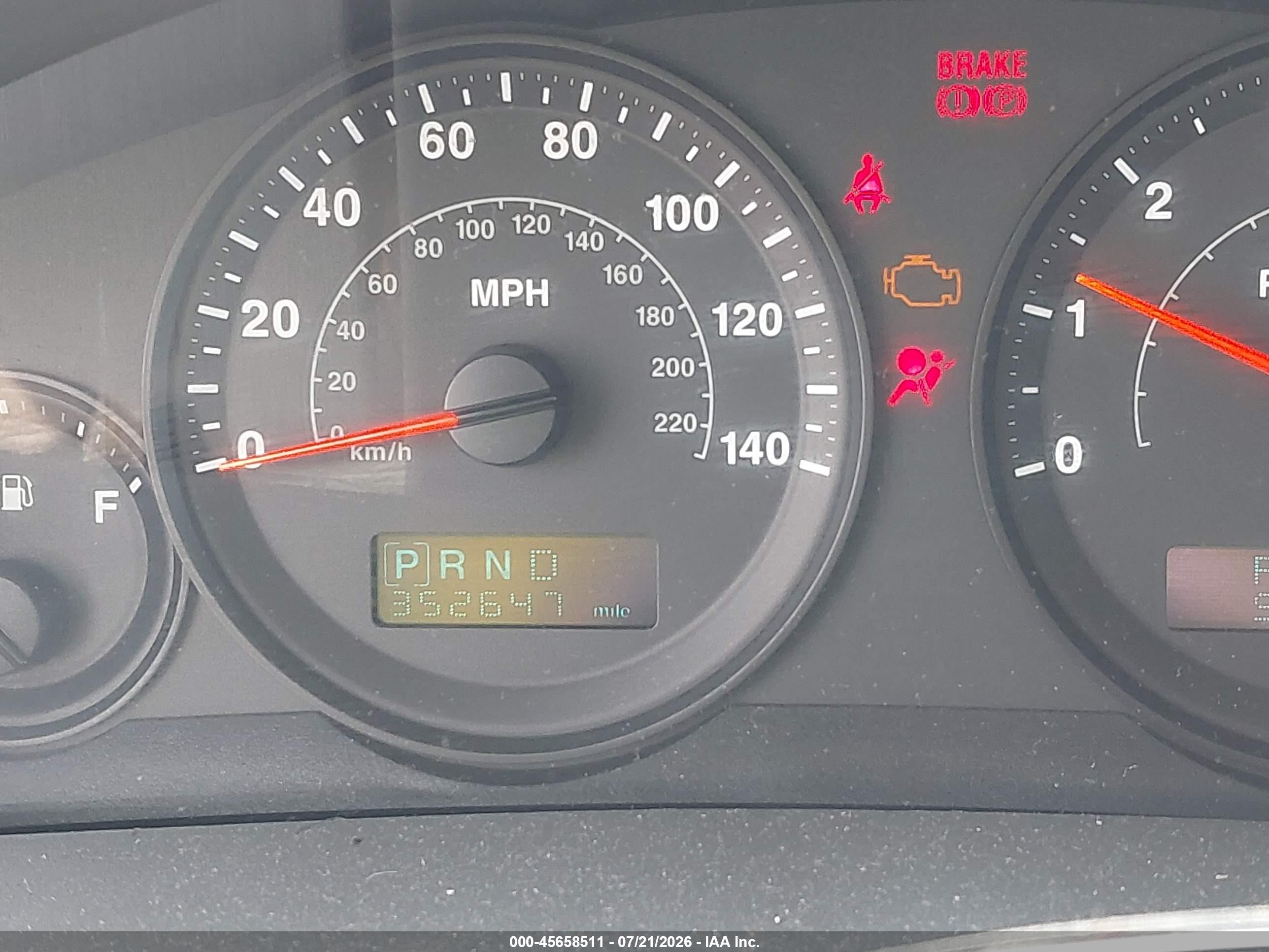 2005 Jeep Grand Cherokee Laredo White vin: 1J4GS48KX5C511186