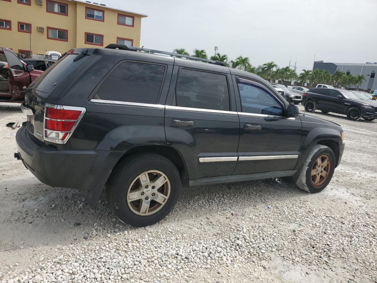 2005 Jeep Grand Cherokee Laredo Black vin: 1J4GS48KX5C566463