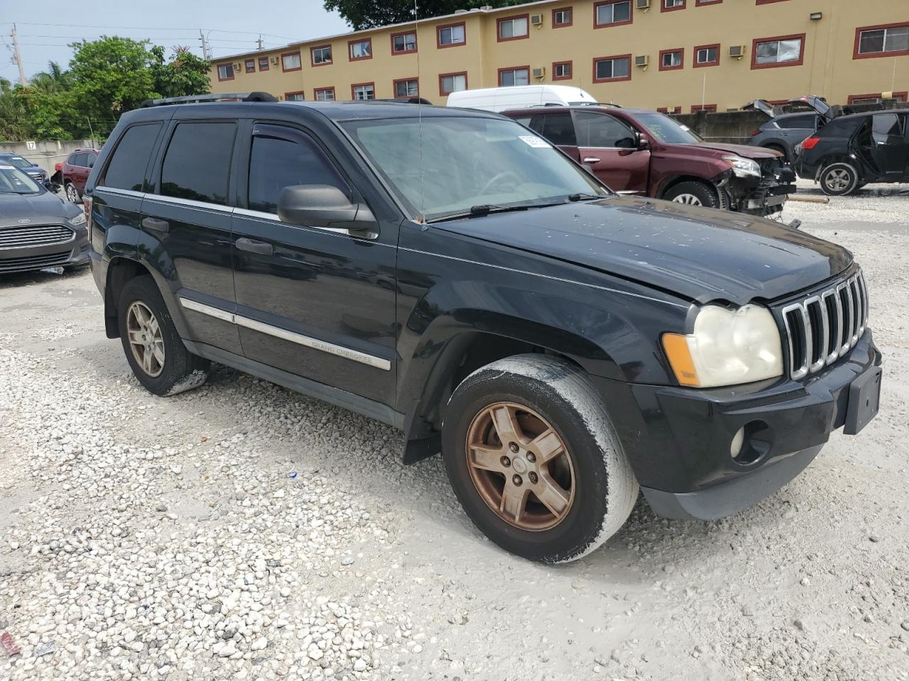 2005 Jeep Grand Cherokee Laredo Black vin: 1J4GS48KX5C566463