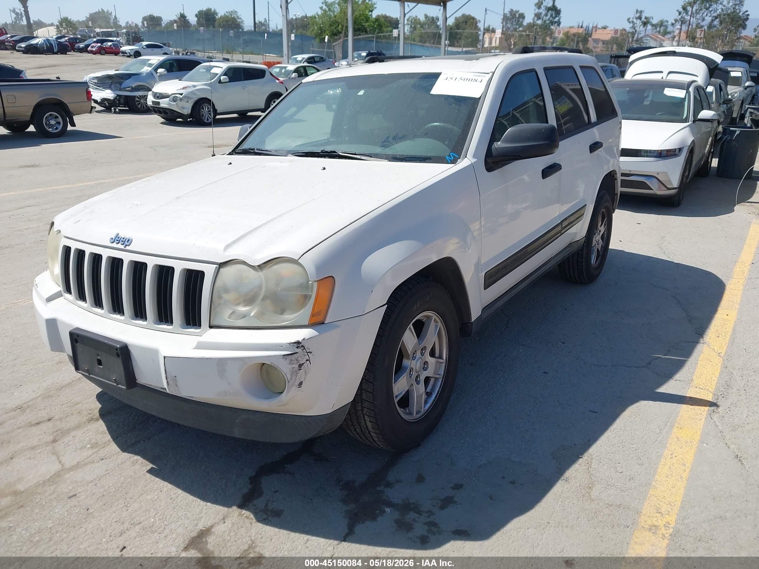 2005 Jeep Grand Cherokee Laredo White vin: 1J4GS48N95C533299