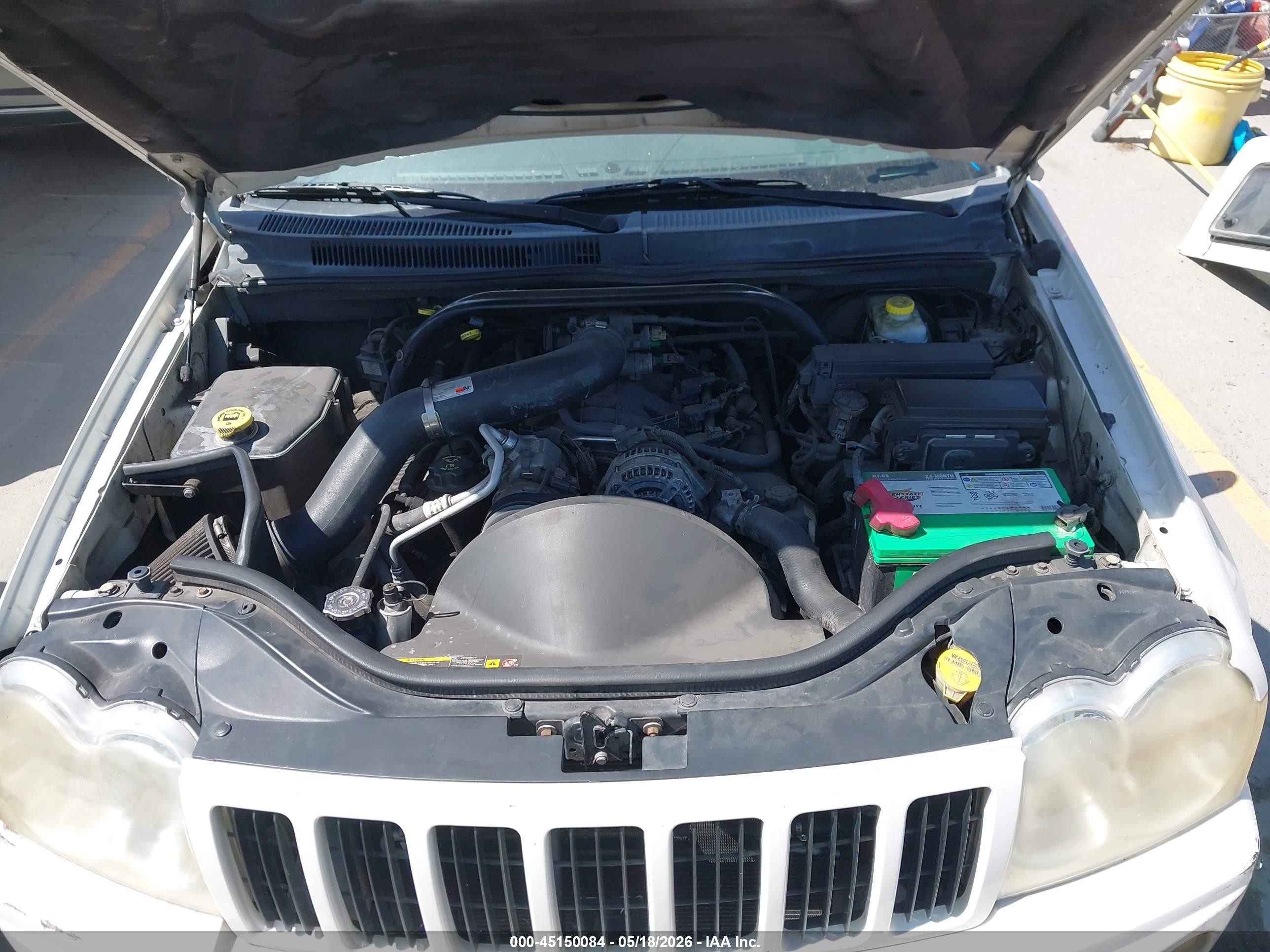 2005 Jeep Grand Cherokee Laredo White vin: 1J4GS48N95C533299