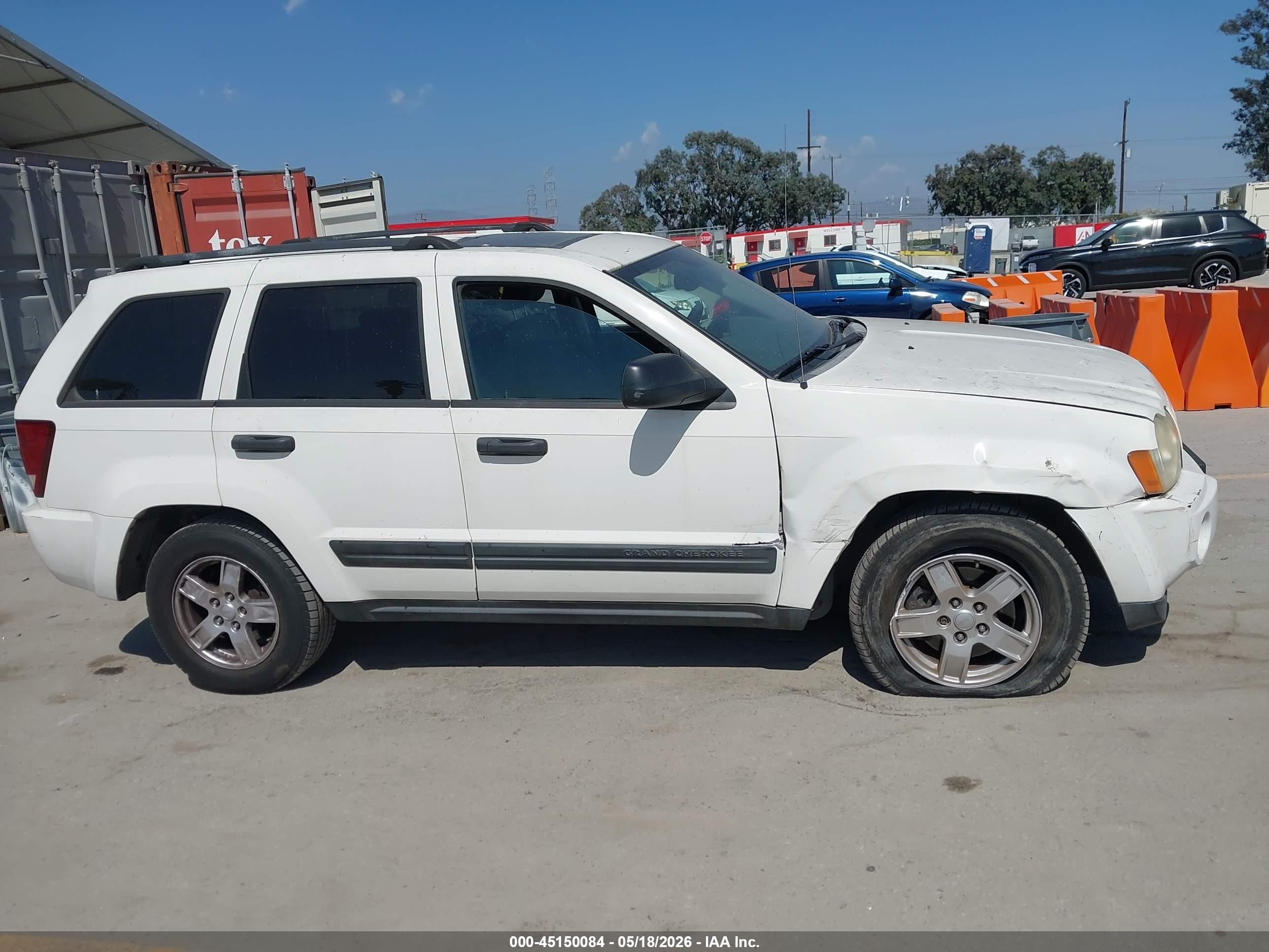 2005 Jeep Grand Cherokee Laredo White vin: 1J4GS48N95C533299