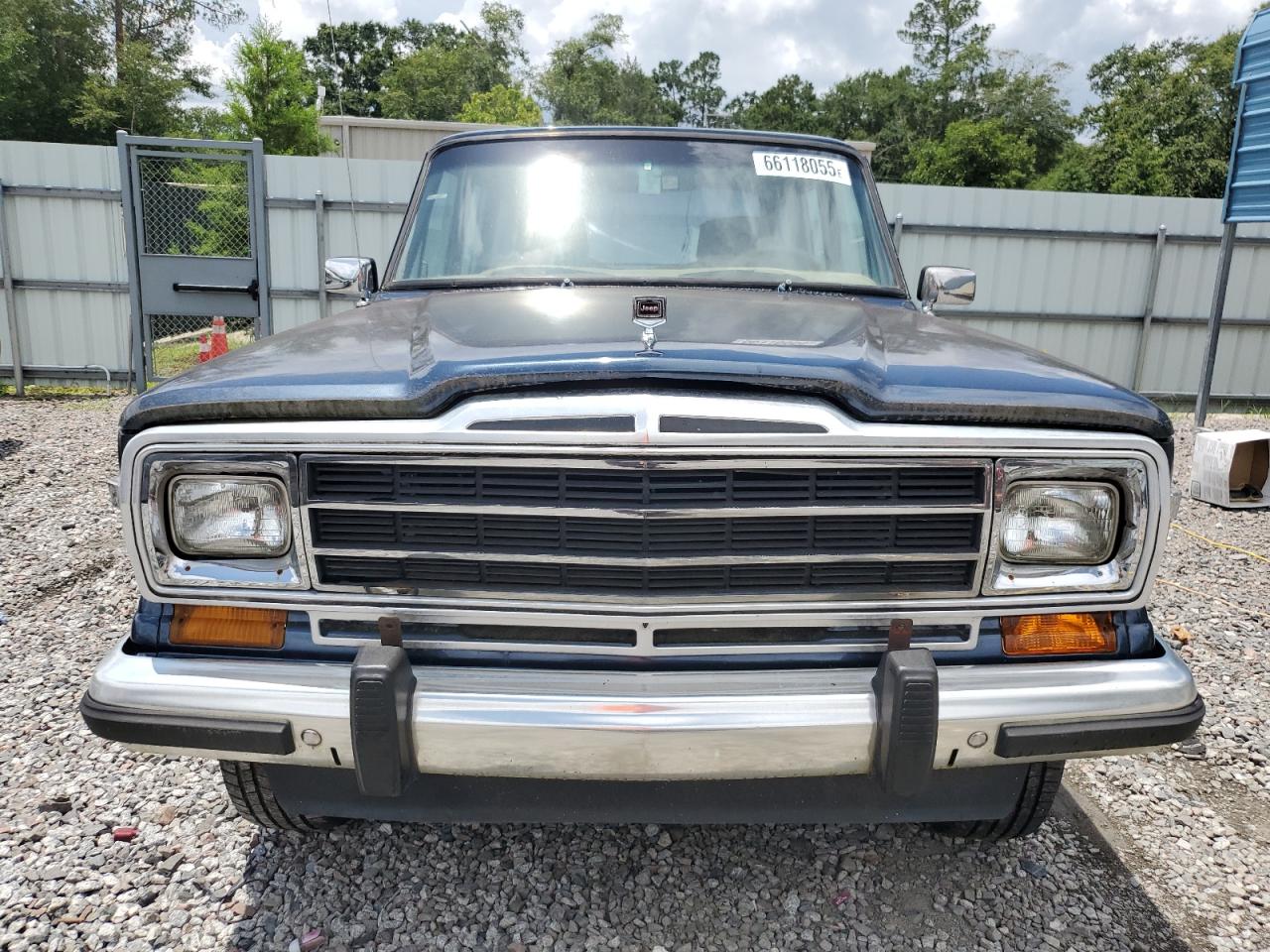 1989 Jeep Grand Wagoneer    Blue vin: 1J4GS5871KP102323