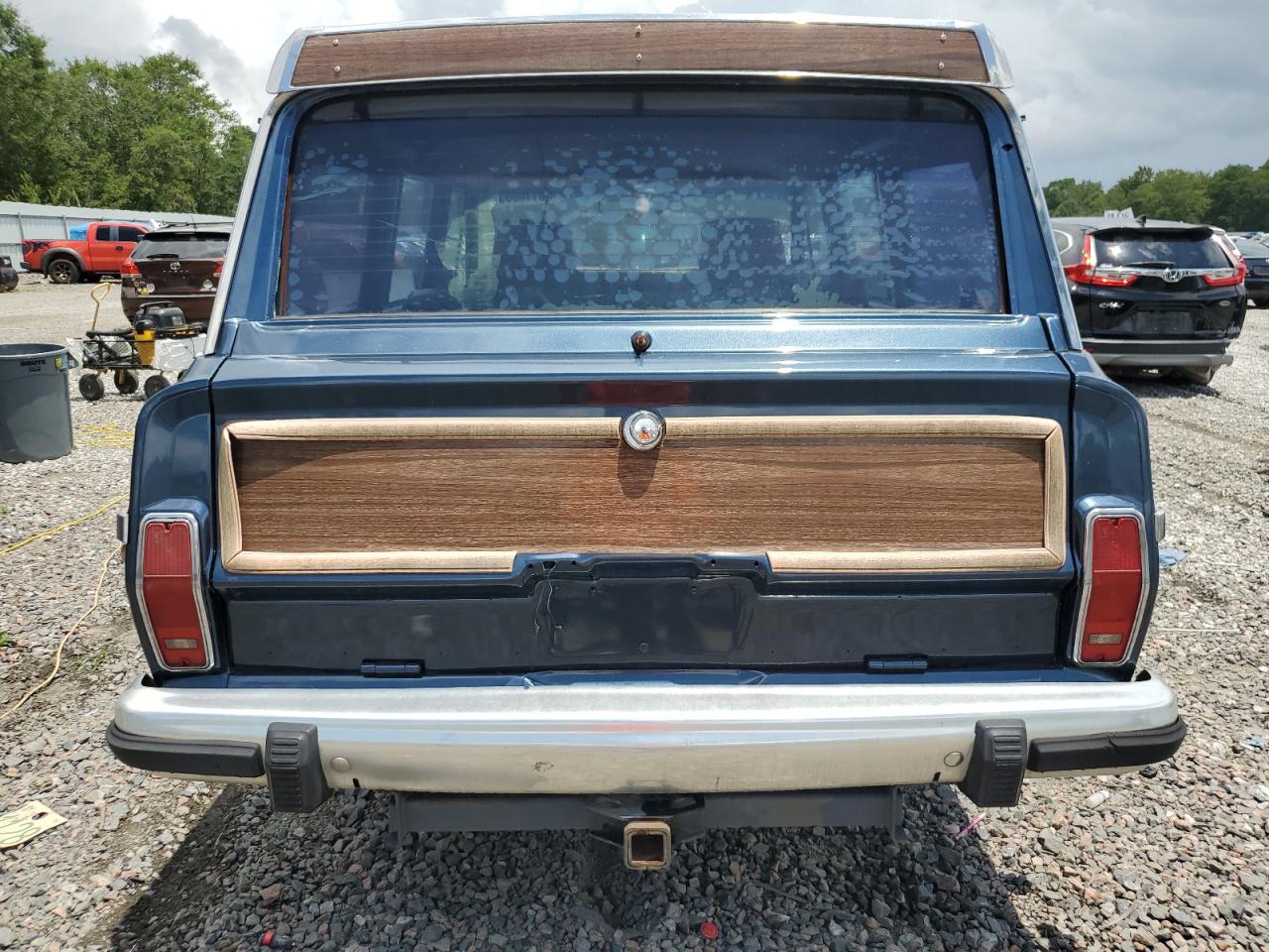1989 Jeep Grand Wagoneer    Blue vin: 1J4GS5871KP102323