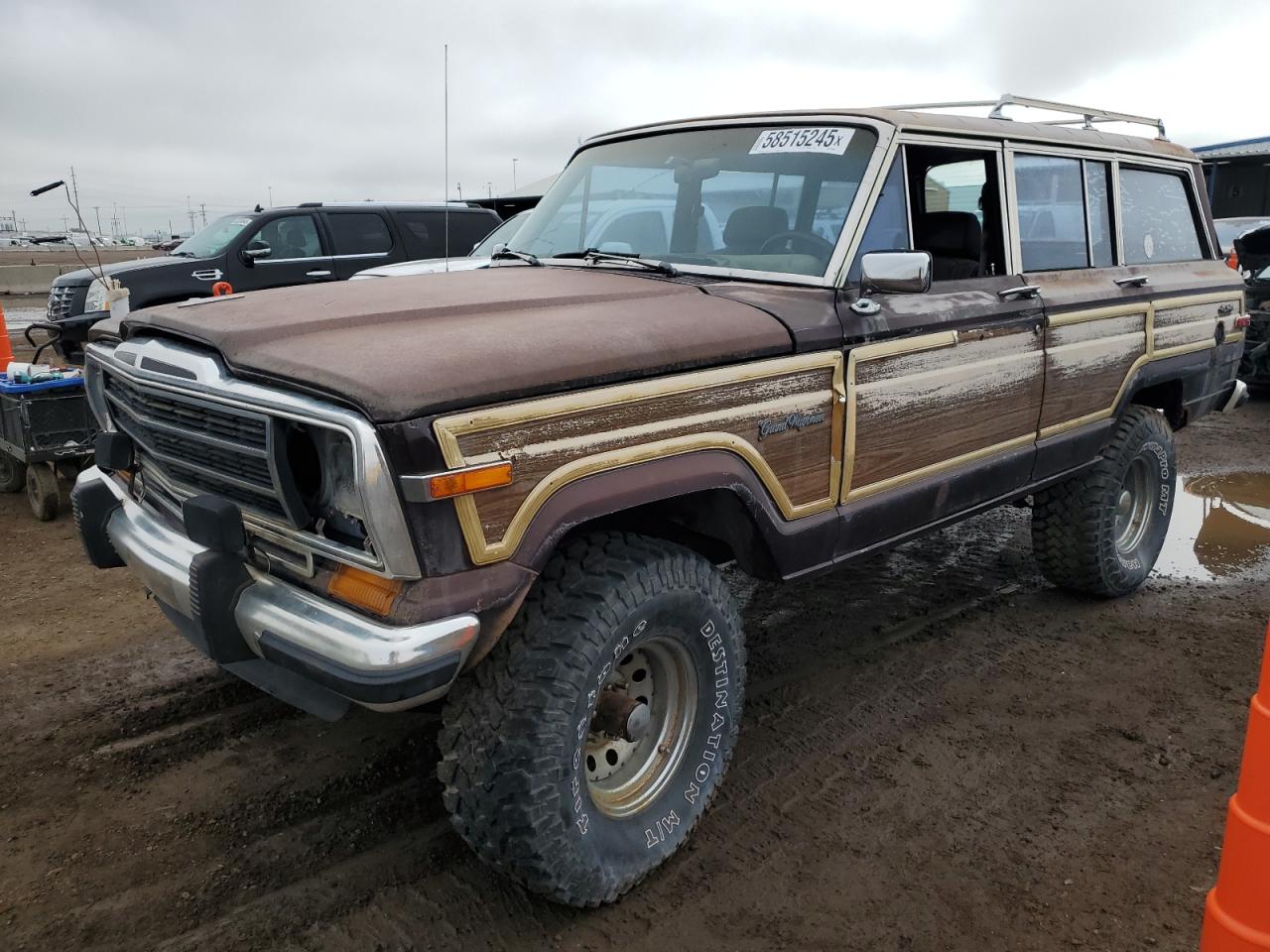 1989 Jeep Grand Wagoneer Two Tone vin: 1J4GS5872KP100998