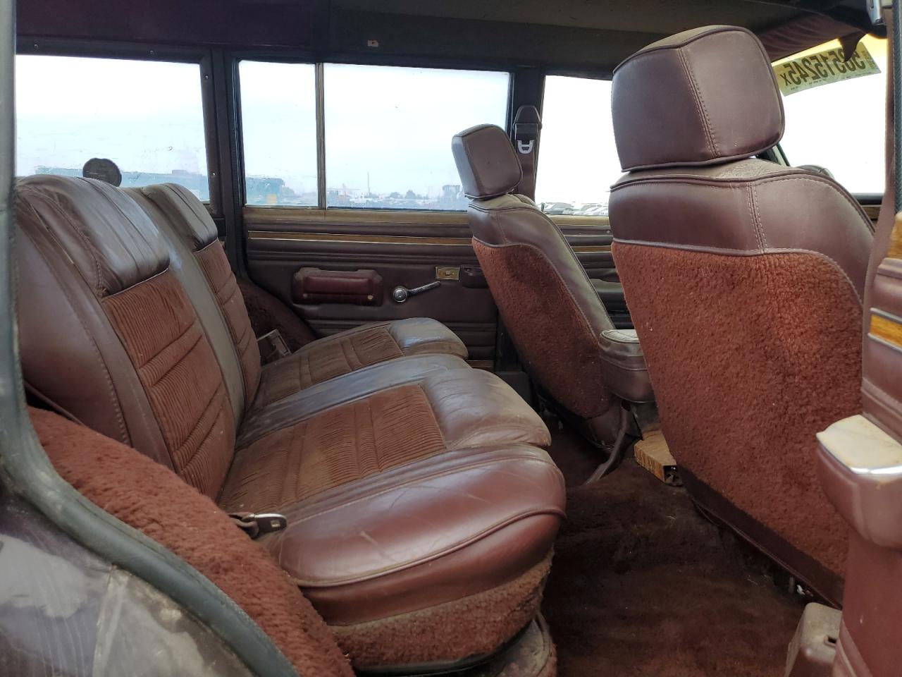 1989 Jeep Grand Wagoneer Two Tone vin: 1J4GS5872KP100998