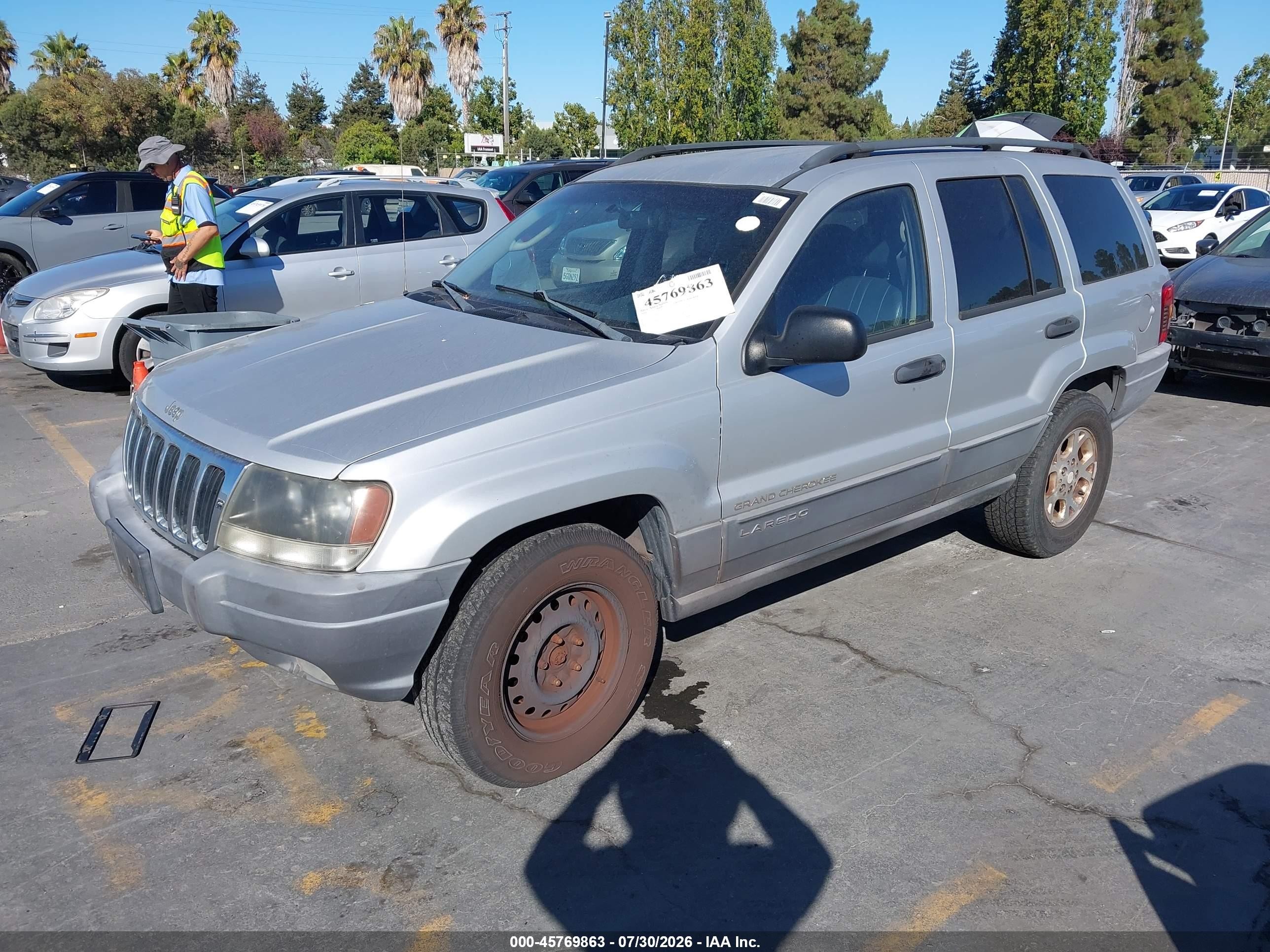 2002 Jeep Grand Cherokee Sport Silver vin: 1J4GW38SX2C258400