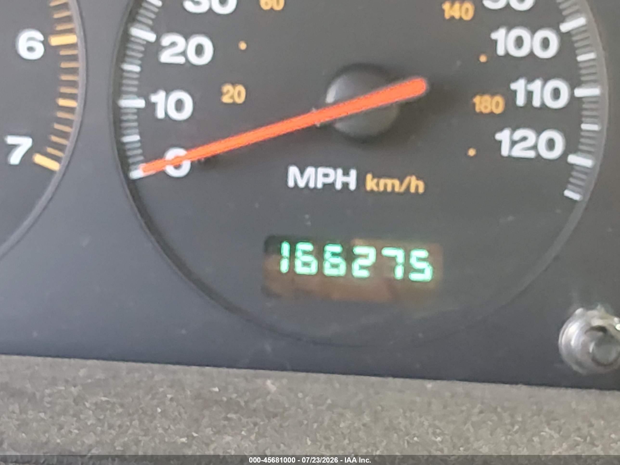 2001 Jeep Grand Cherokee Laredo Gray vin: 1J4GW48N01C618286