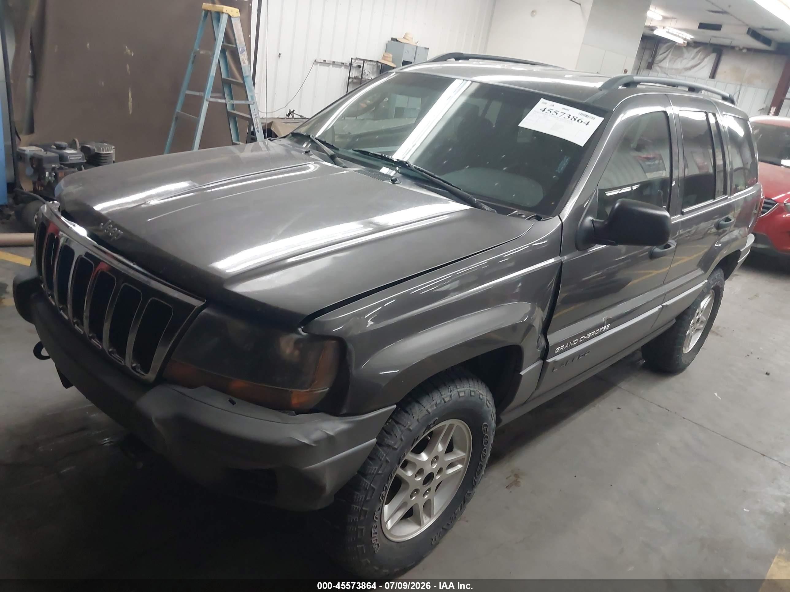 2002 Jeep Grand Cherokee Laredo Gray vin: 1J4GW48N02C194951
