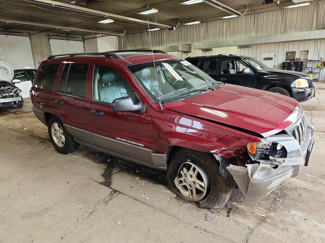 2003 Jeep Grand Cherokee Laredo Red vin: 1J4GW48N23C540077