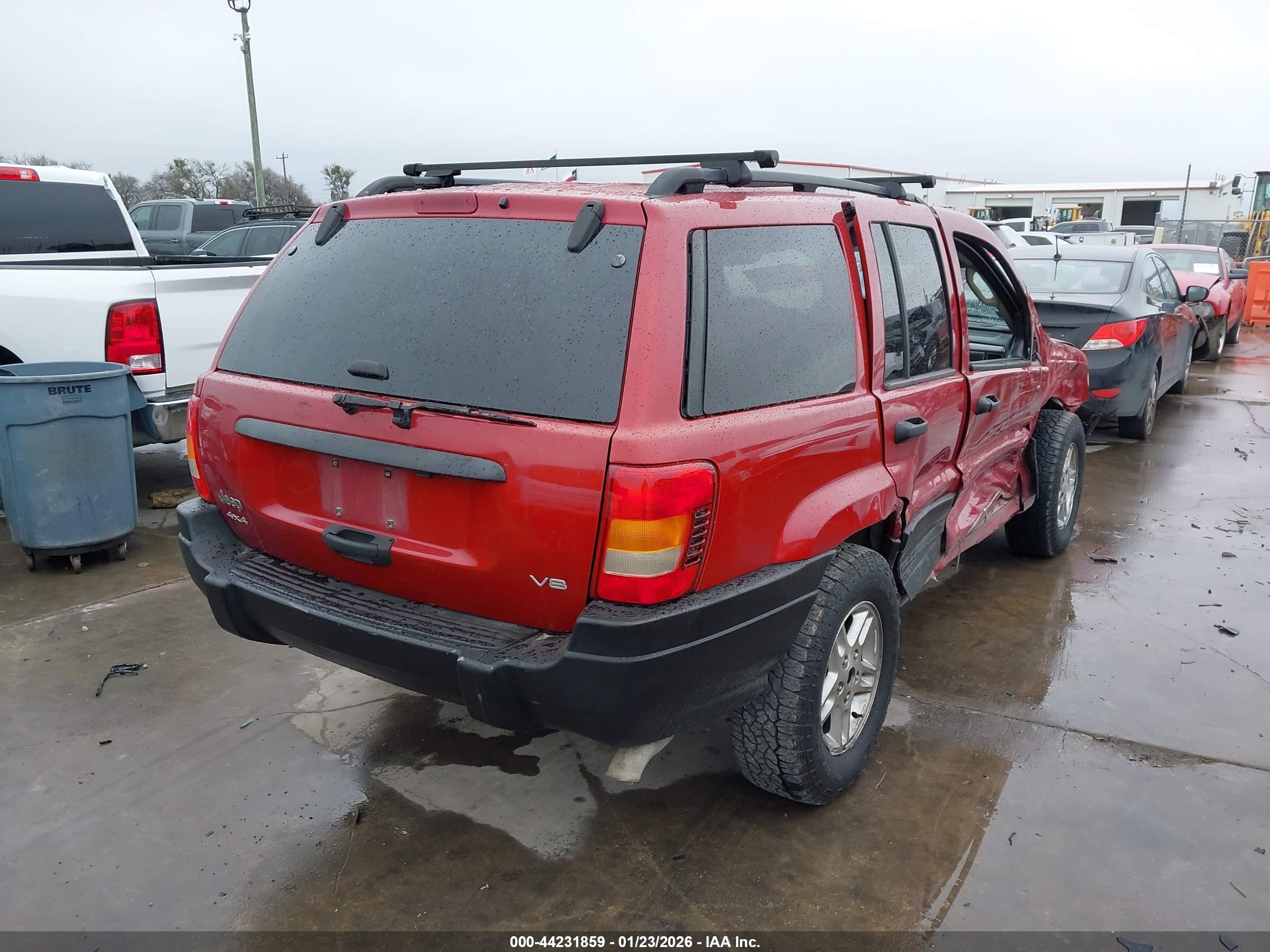 2004 Jeep Grand Cherokee Laredo Red vin: 1J4GW48N44C421285