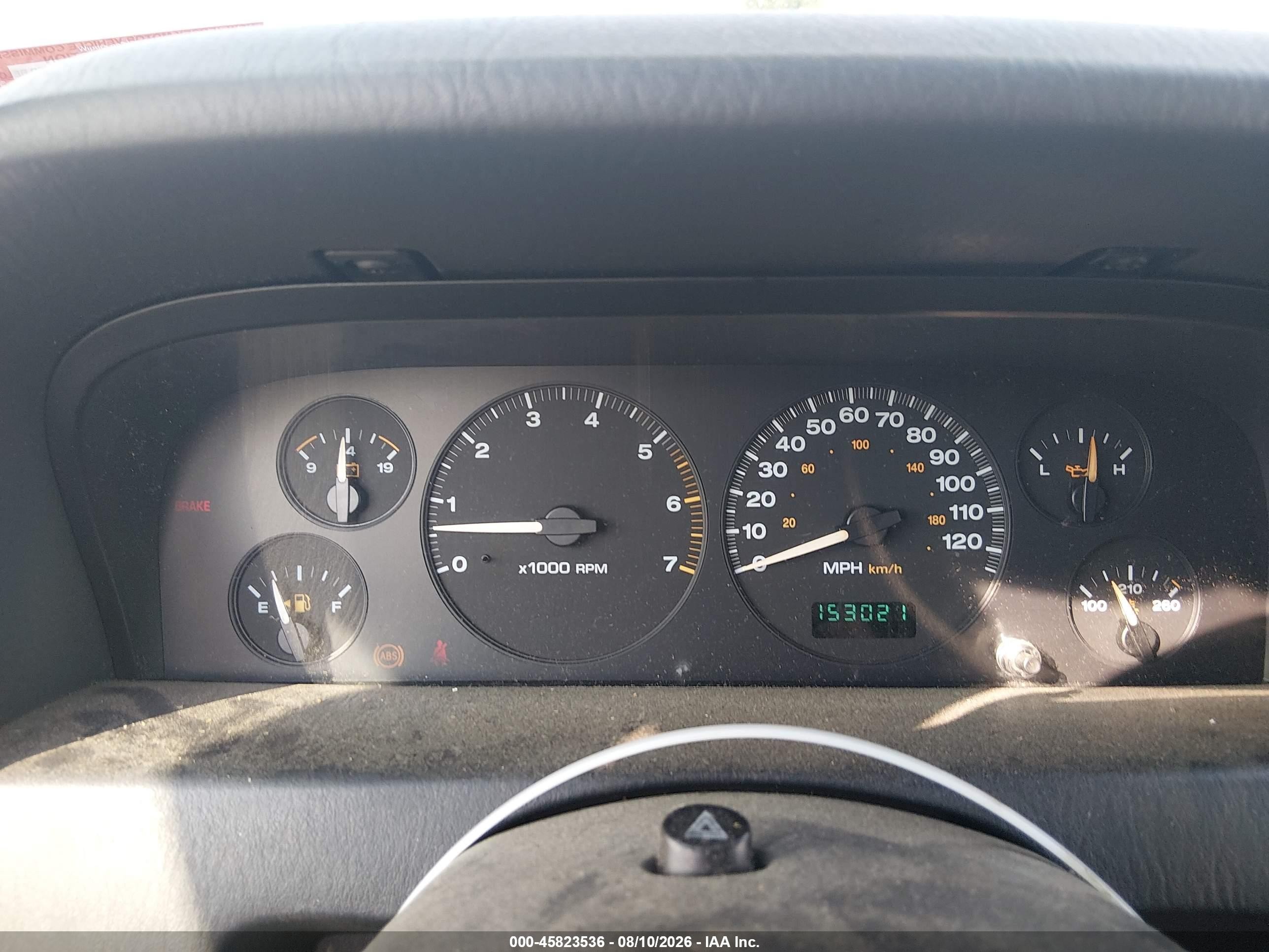 2004 Jeep Grand Cherokee Laredo Silver vin: 1J4GW48N54C421098