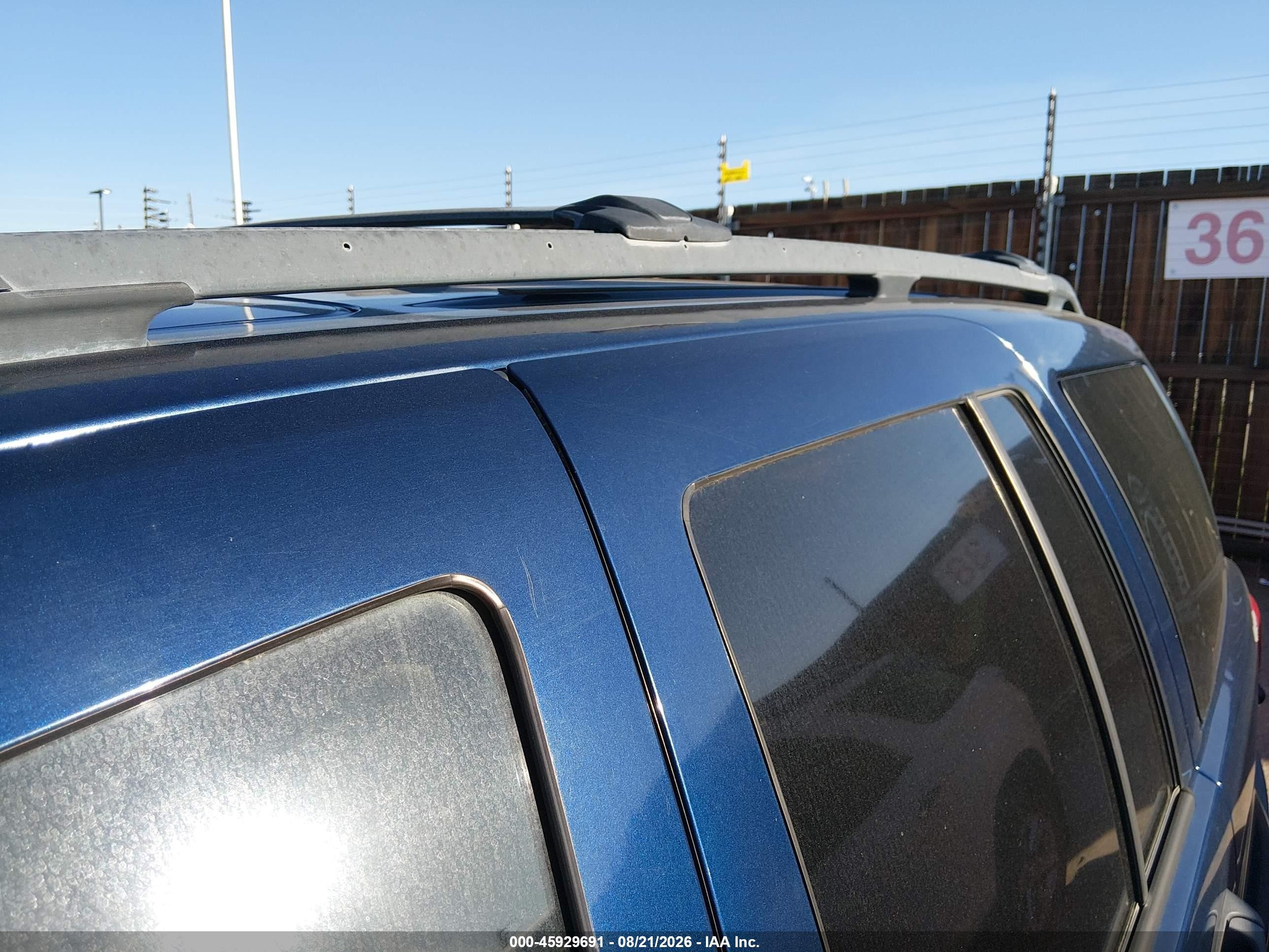 2000 Jeep Grand Cherokee Laredo Blue vin: 1J4GW48N5YC412150