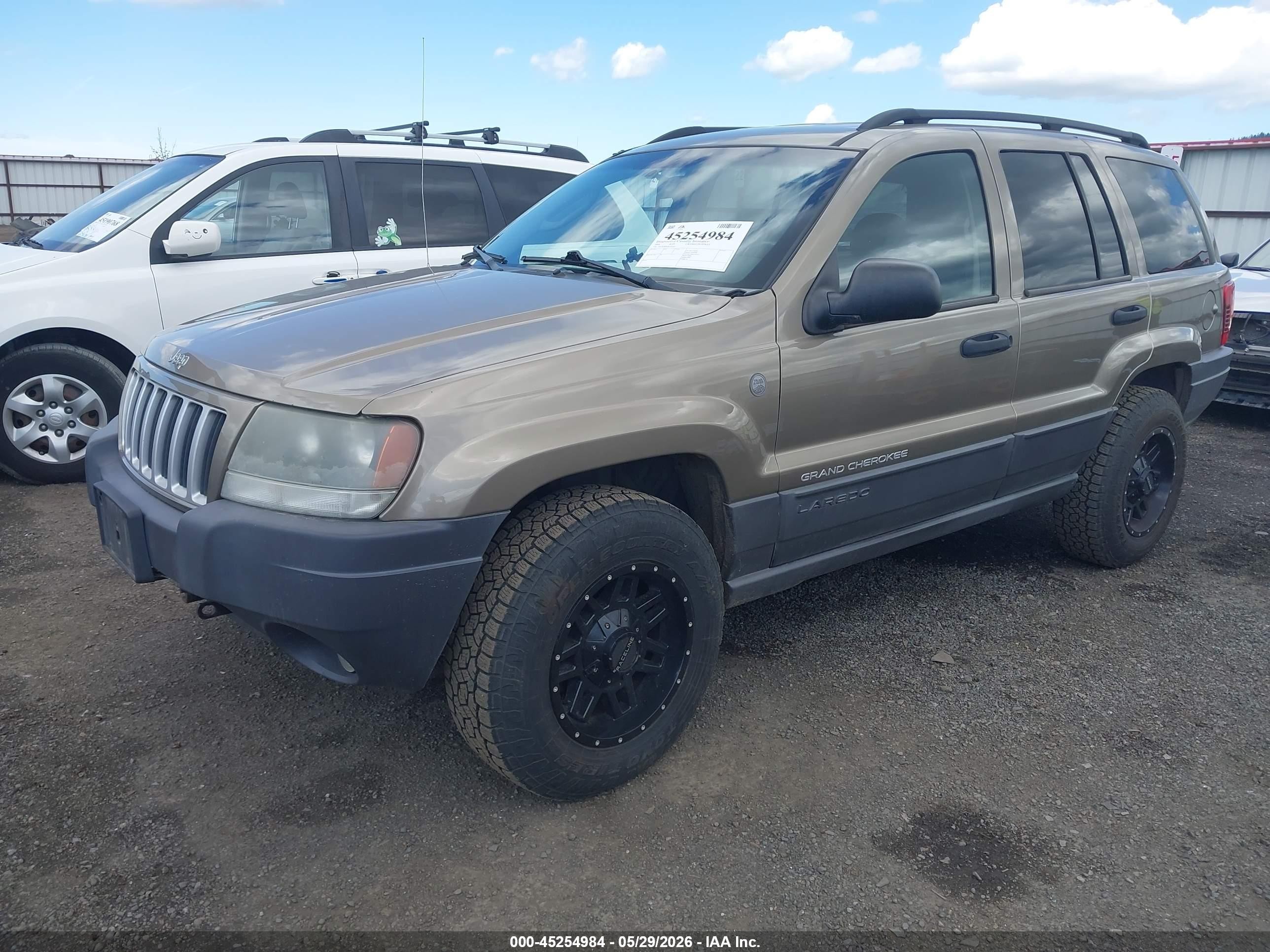 2004 Jeep Grand Cherokee Laredo Gold vin: 1J4GW48N64C416203