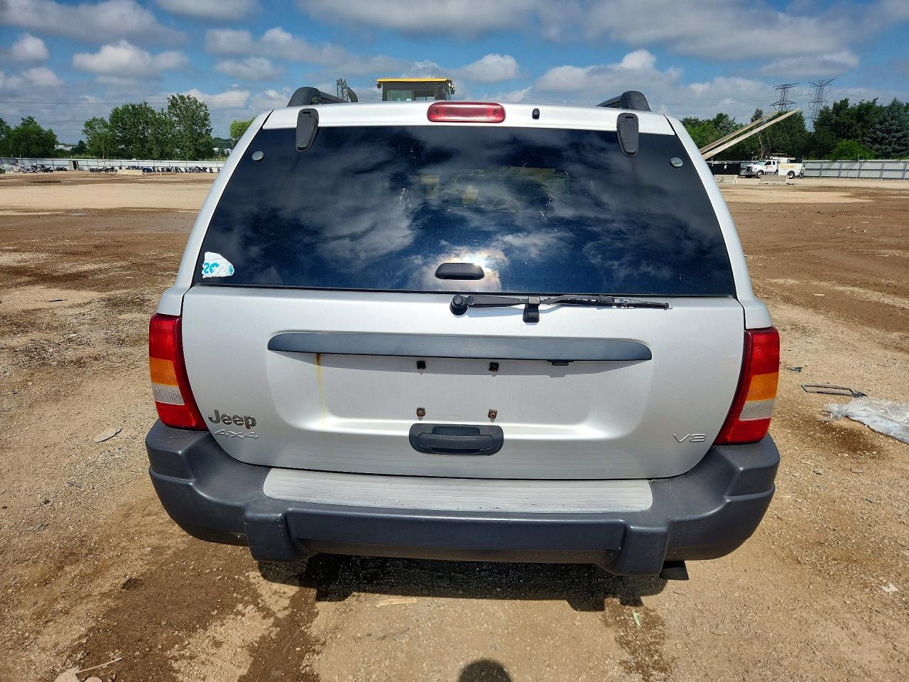 2004 Jeep Grand Cherokee Laredo Серебряный vin: 1J4GW48N74C434466