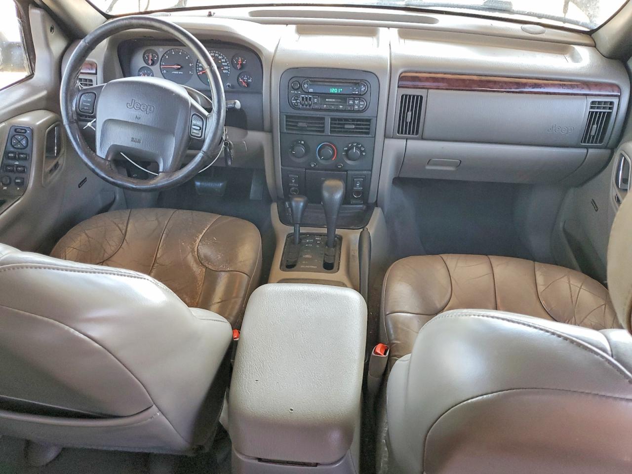 2000 Jeep Grand Cherokee Laredo Gray vin: 1J4GW48N7YC320733