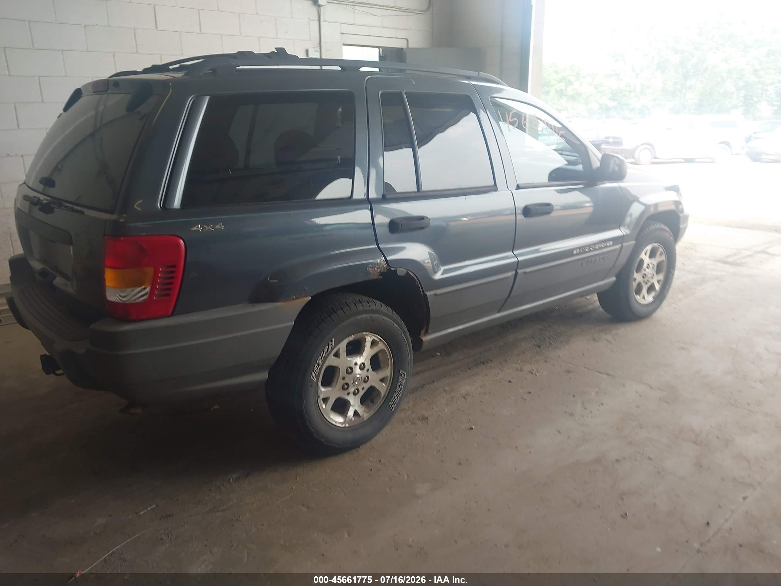 2001 Jeep Grand Cherokee Laredo Синий vin: 1J4GW48S01C628578