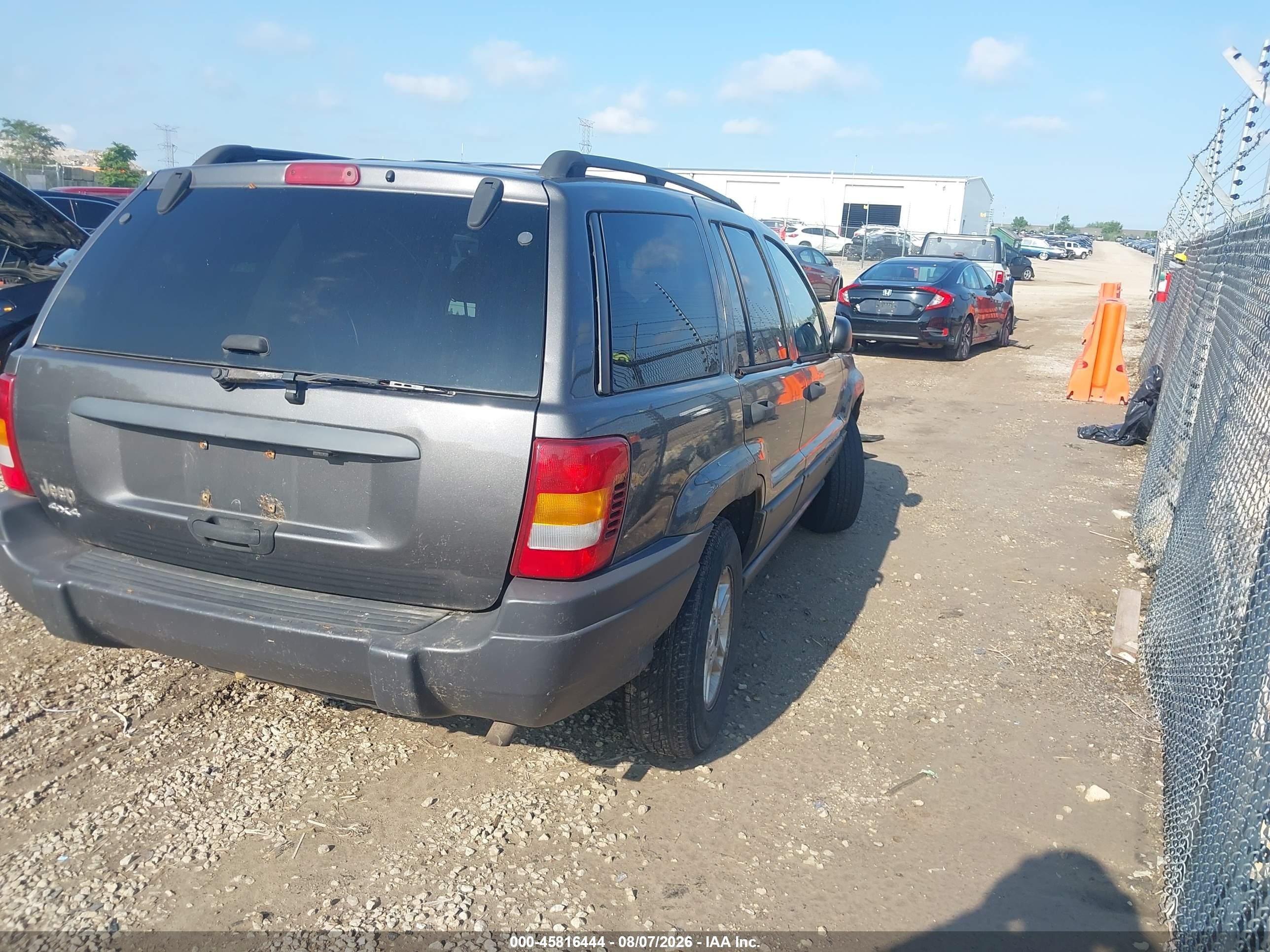 2003 Jeep Grand Cherokee Laredo Бежевый vin: 1J4GW48S03C604266