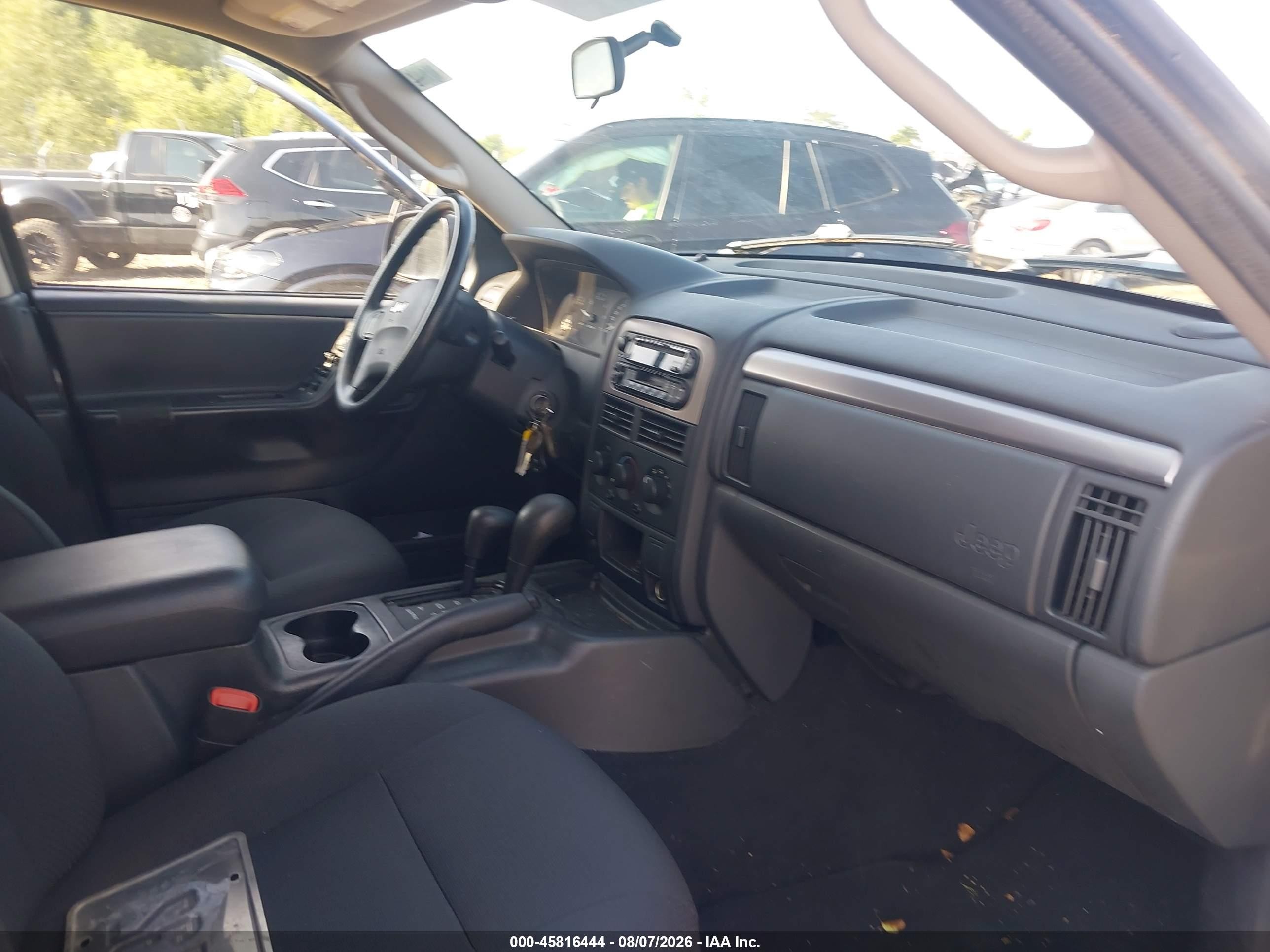 2003 Jeep Grand Cherokee Laredo Бежевый vin: 1J4GW48S03C604266