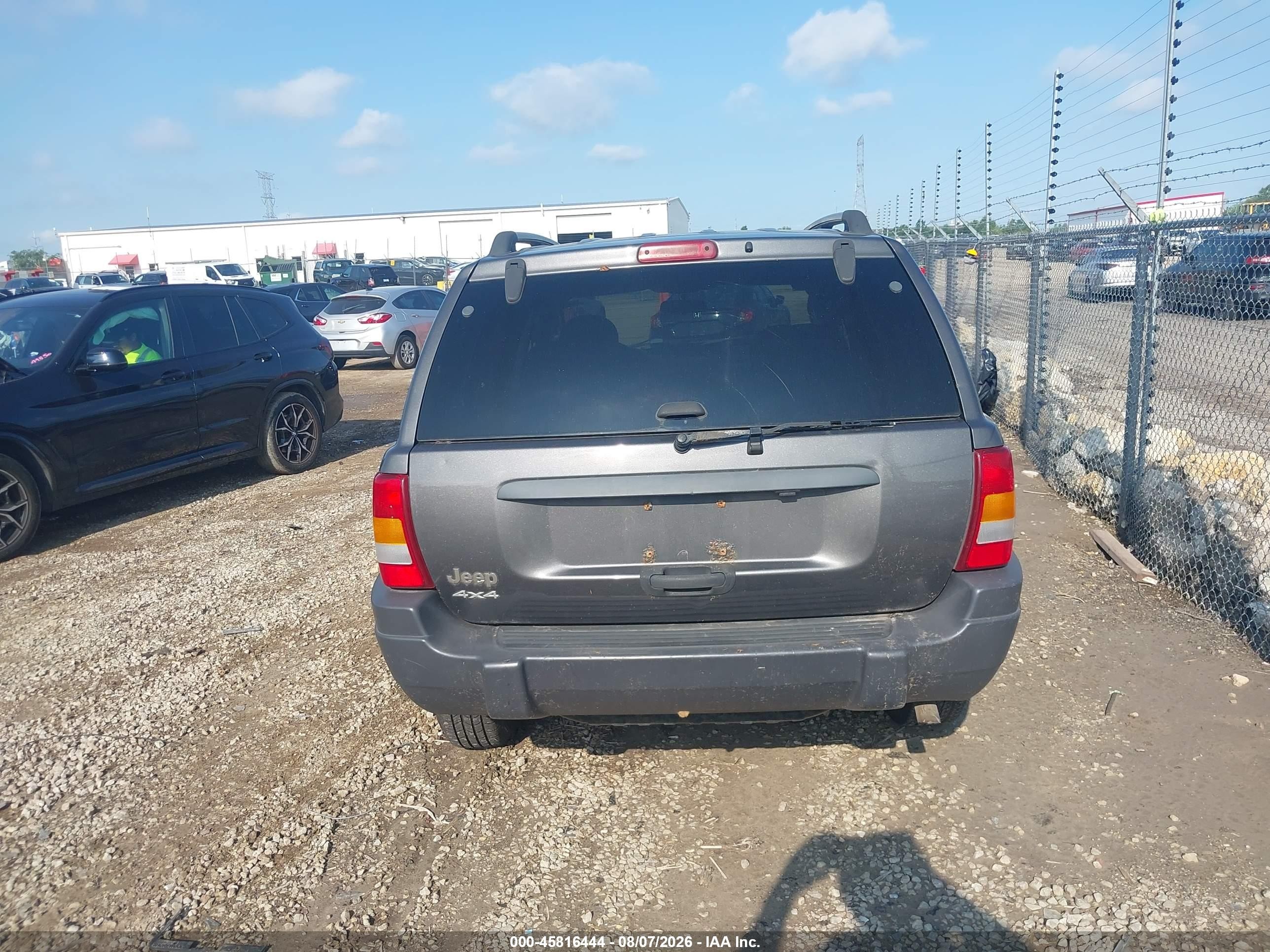 2003 Jeep Grand Cherokee Laredo Бежевый vin: 1J4GW48S03C604266