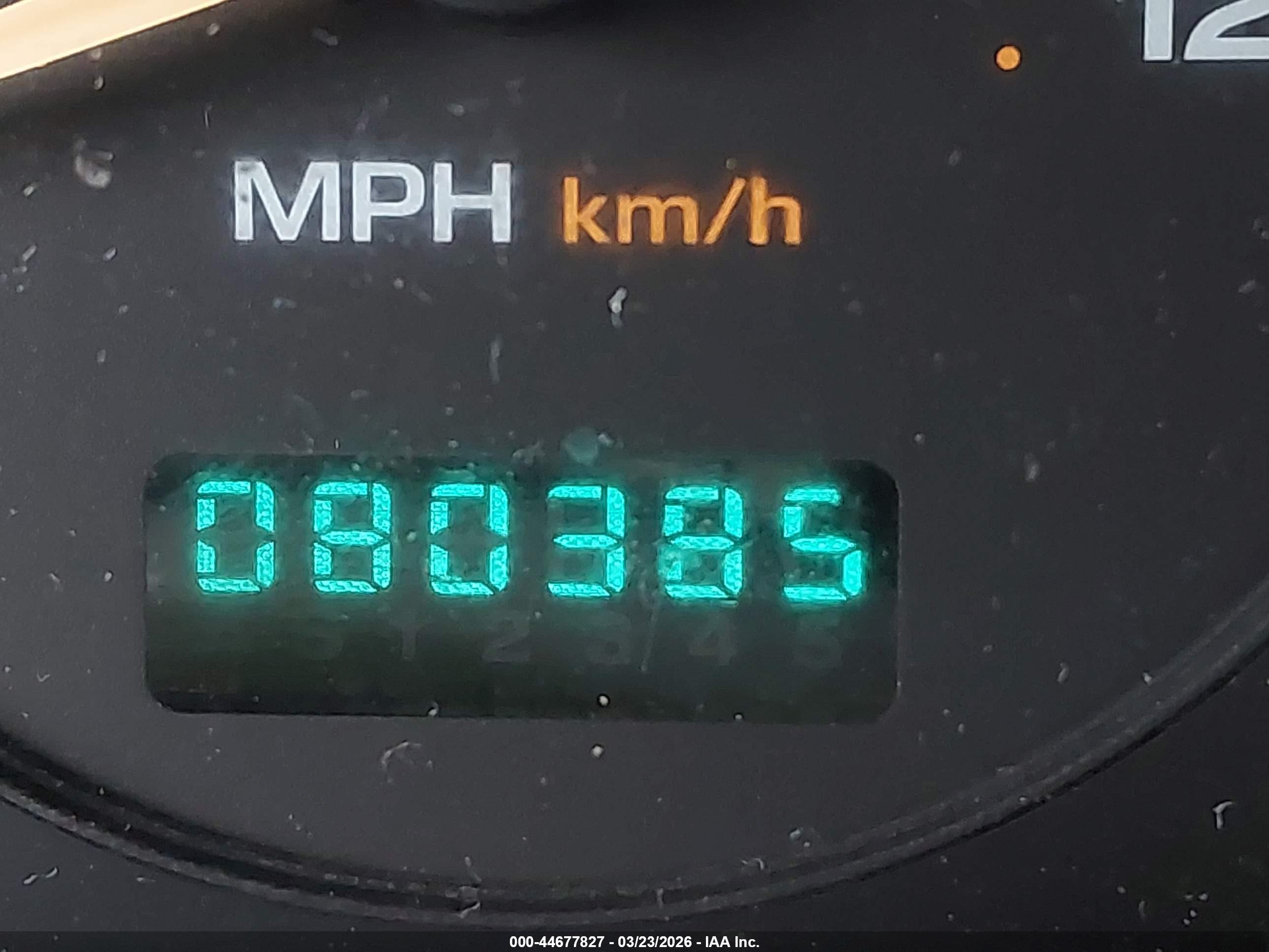 2004 Jeep Grand Cherokee Laredo Белый vin: 1J4GW48S04C141952