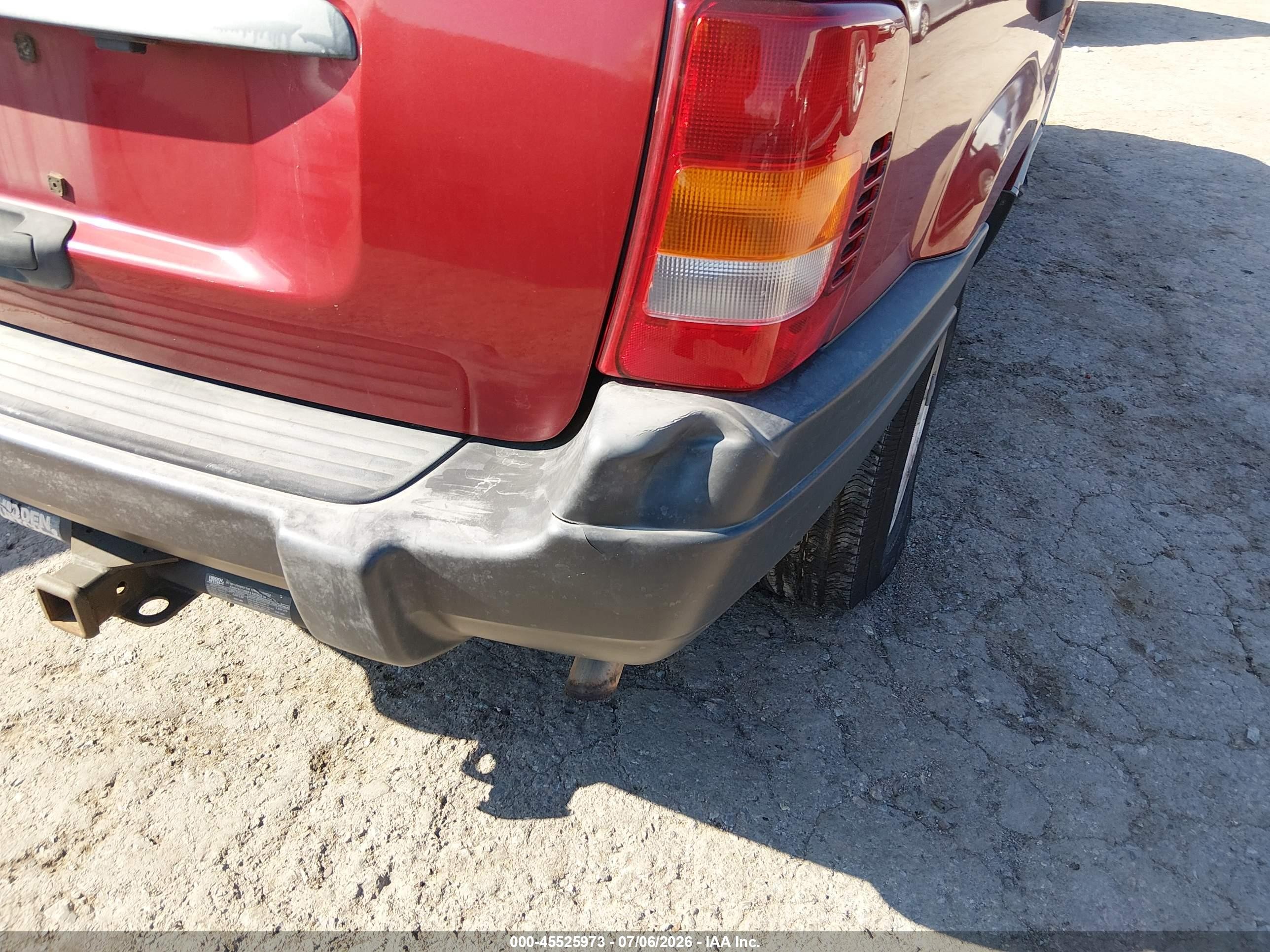2004 Jeep Grand Cherokee Laredo Red vin: 1J4GW48S04C425341