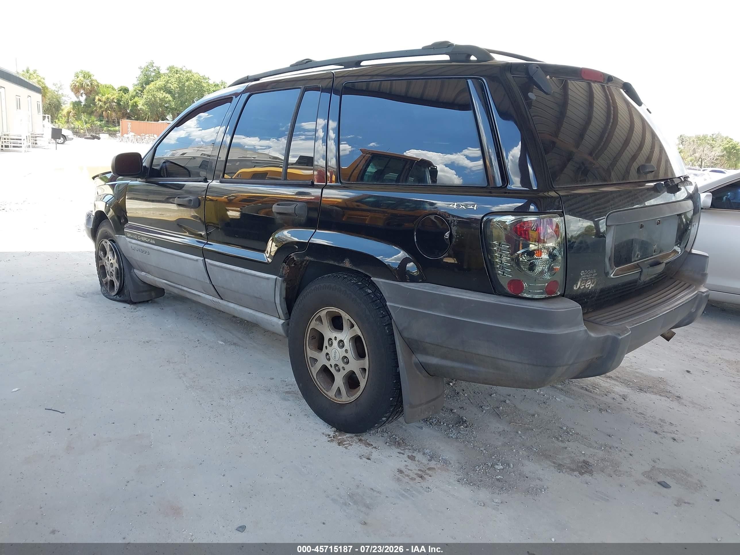 2000 Jeep Grand Cherokee Laredo Black vin: 1J4GW48S0YC406813