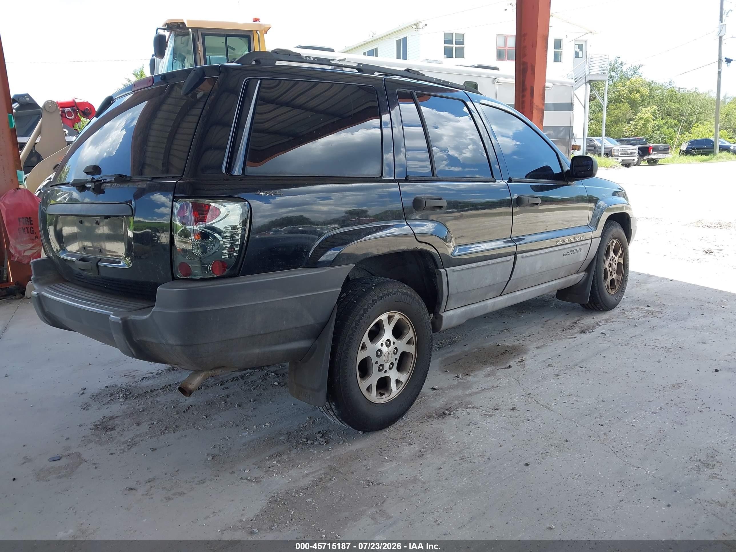 2000 Jeep Grand Cherokee Laredo Black vin: 1J4GW48S0YC406813