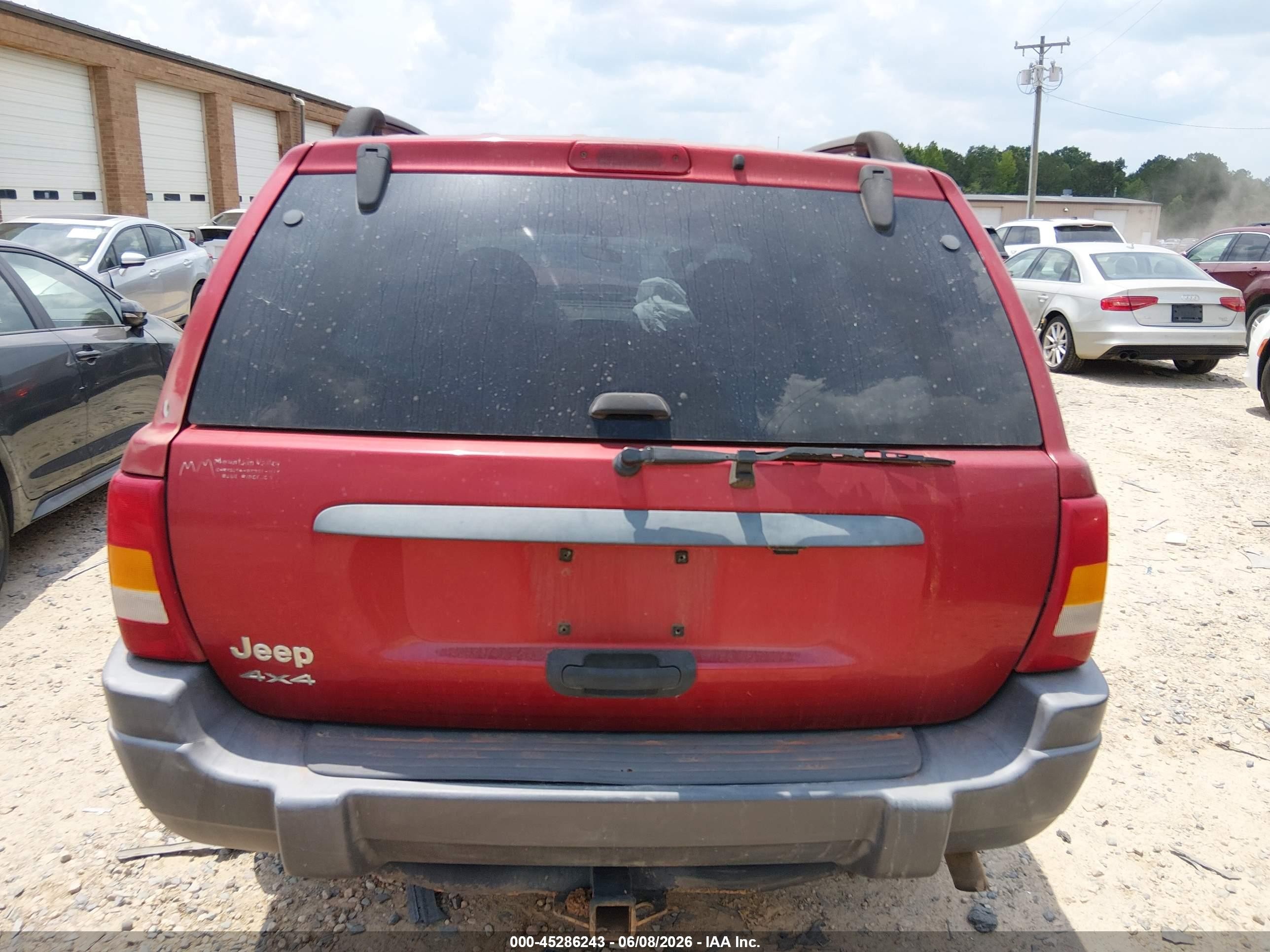 2002 Jeep Grand Cherokee Laredo Red vin: 1J4GW48S22C117388