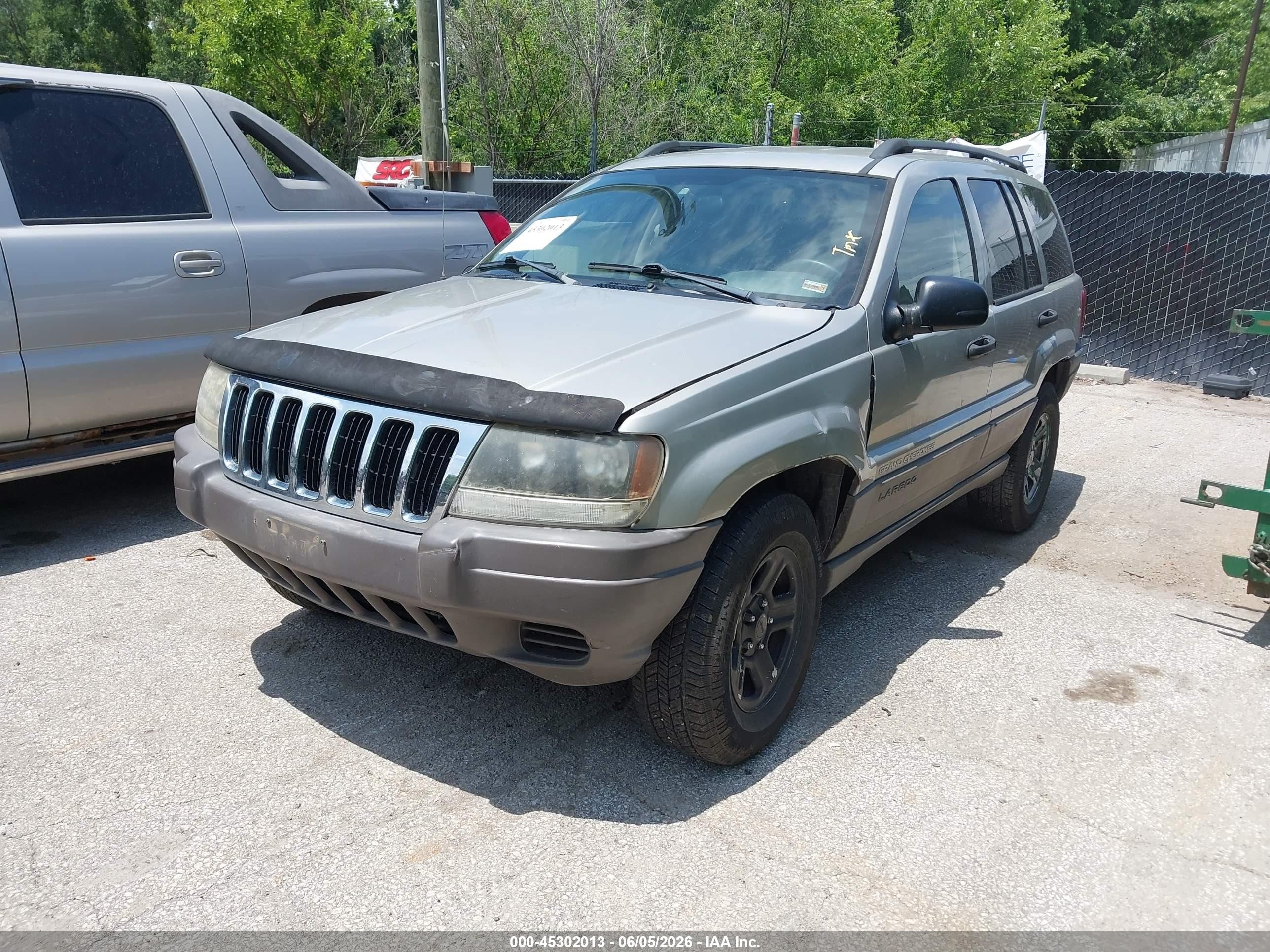 2003 Jeep Grand Cherokee Laredo Бежевый vin: 1J4GW48S23C539582