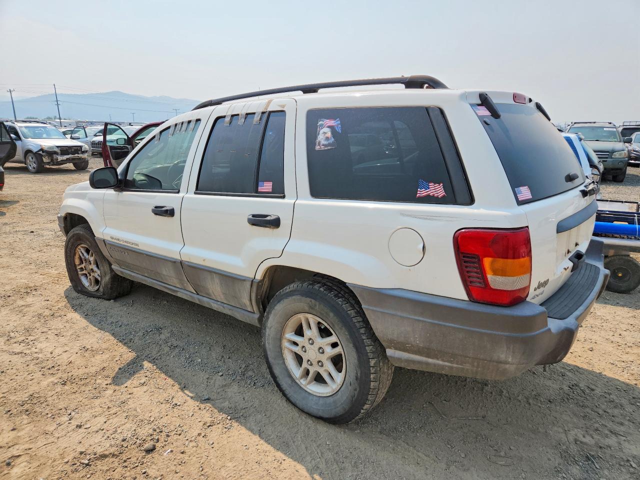 2003 Jeep Grand Cherokee Laredo White vin: 1J4GW48S23C617407