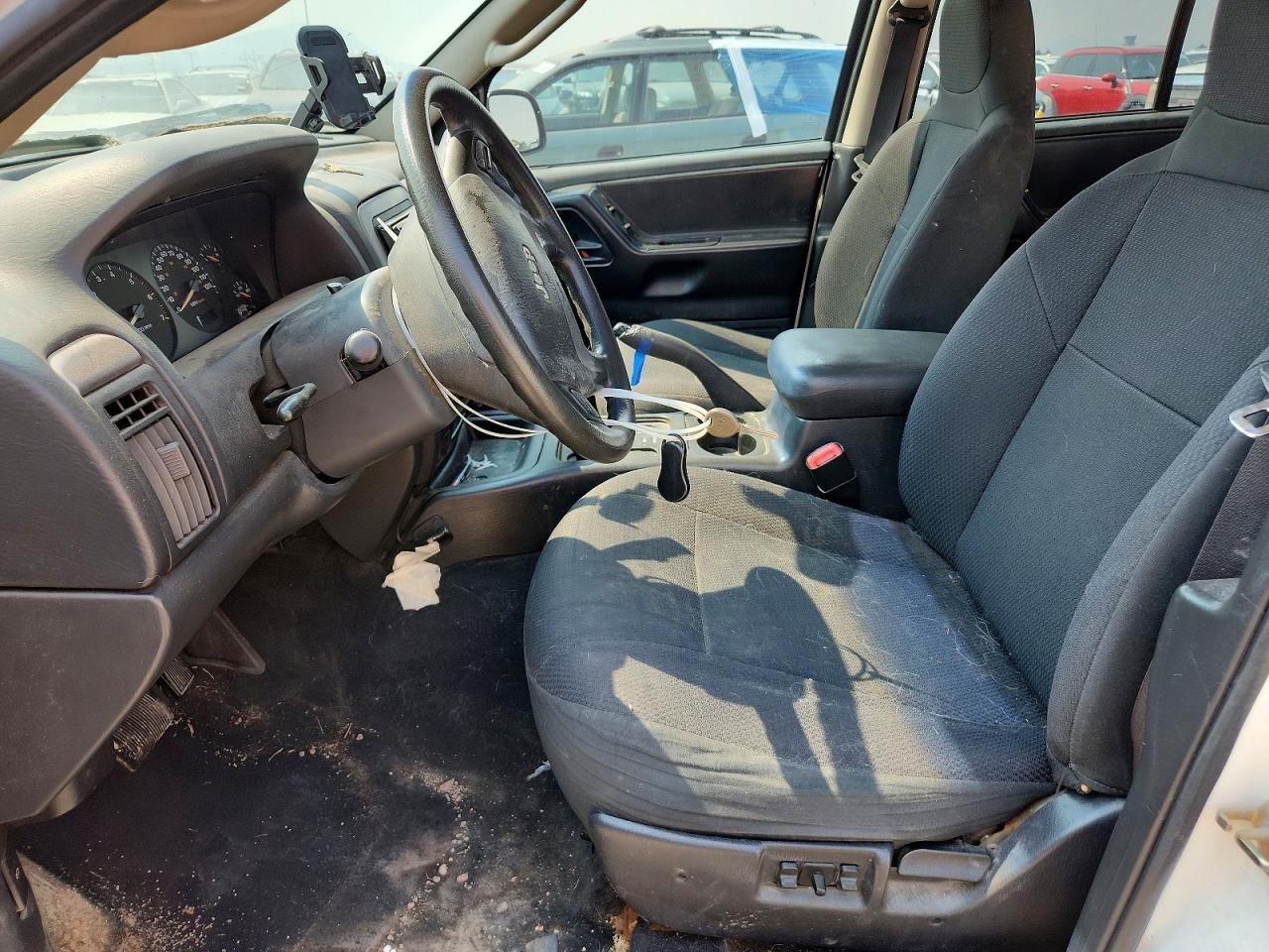 2003 Jeep Grand Cherokee Laredo White vin: 1J4GW48S23C617407