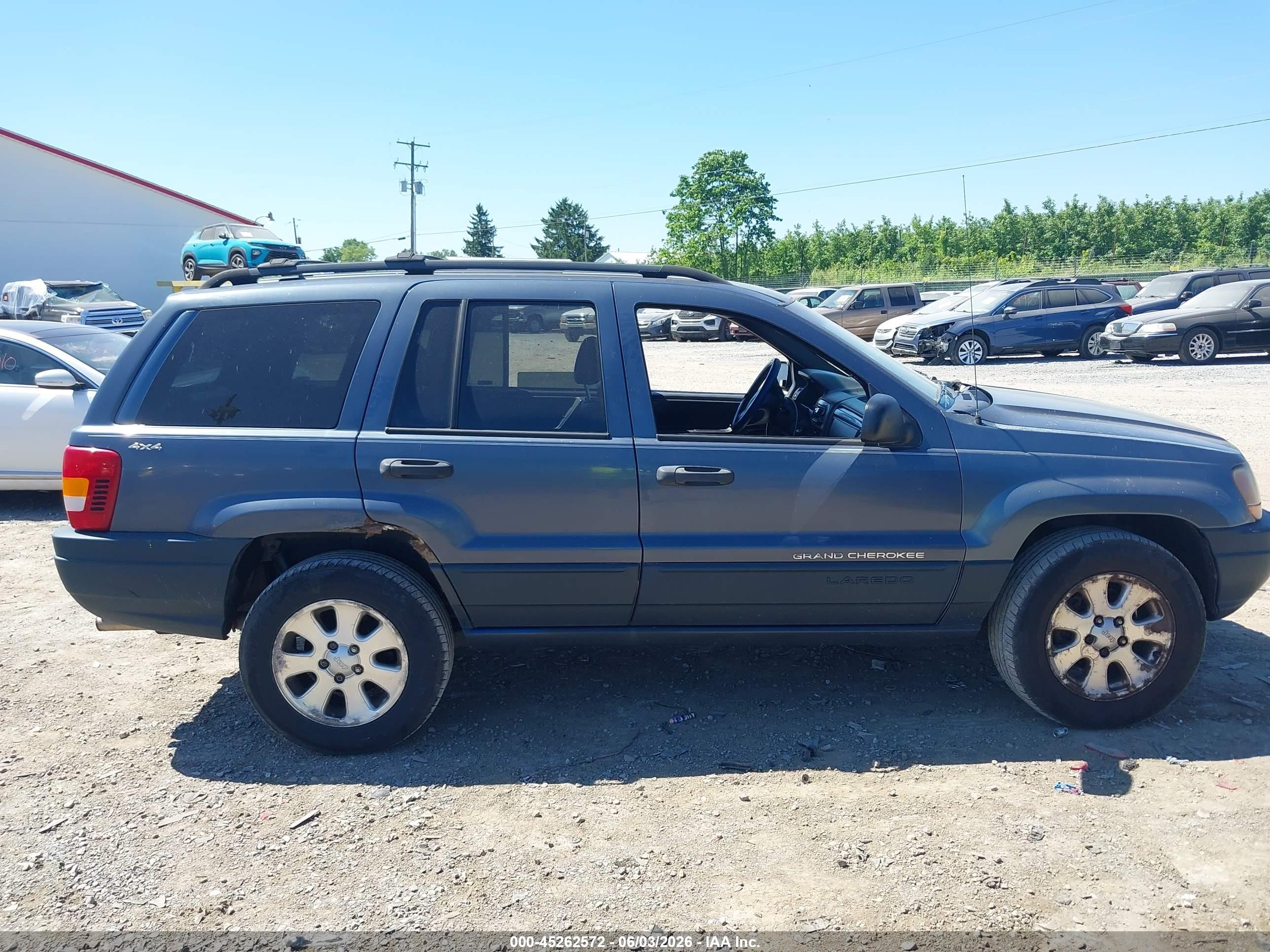 2001 Jeep Grand Cherokee Laredo Blue vin: 1J4GW48S31C520004