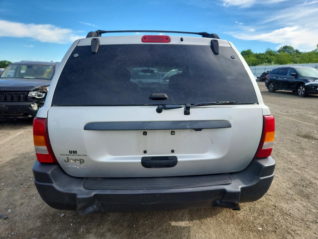 2003 Jeep Grand Cherokee Laredo Gray vin: 1J4GW48S33C525013