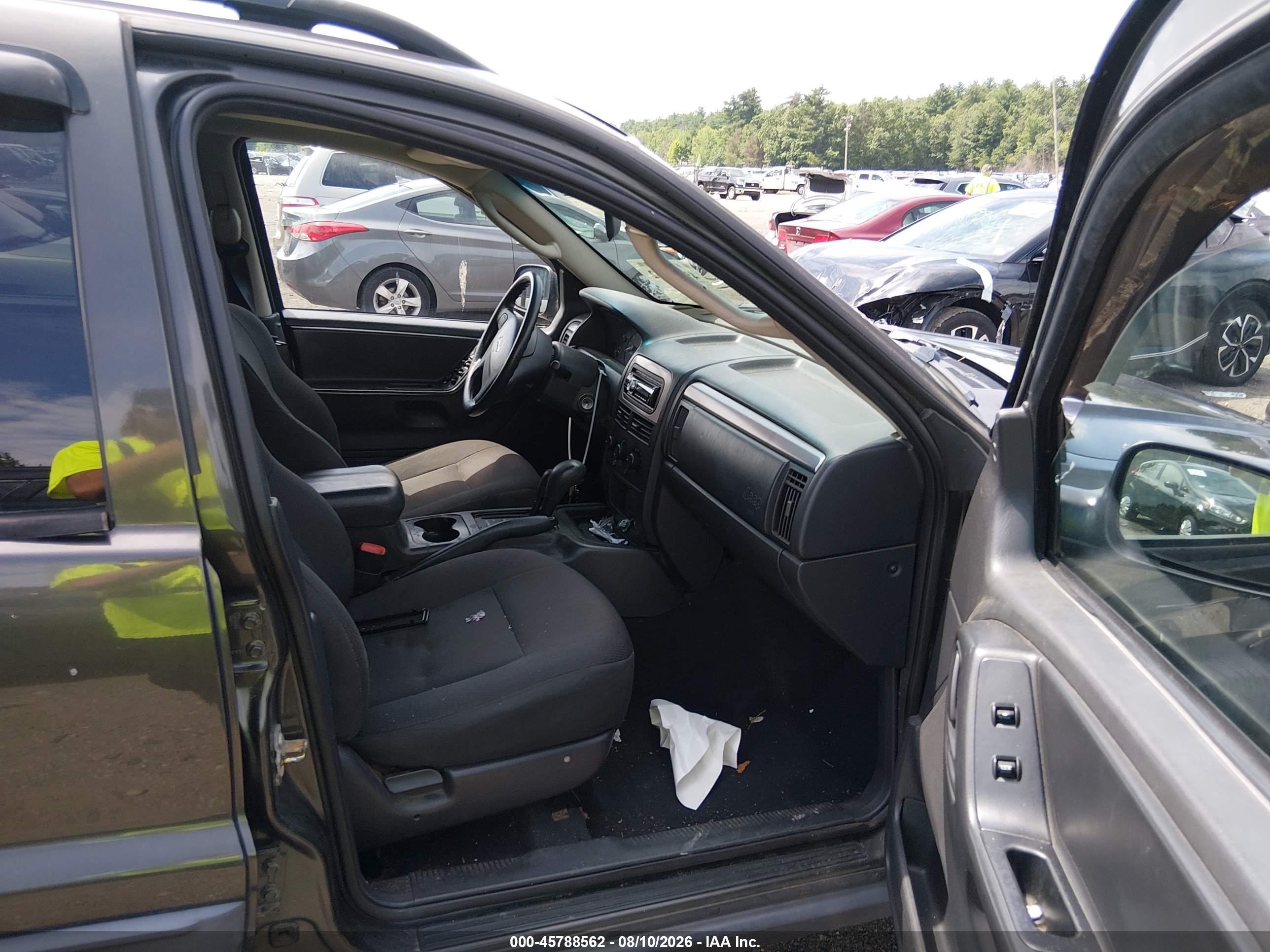 2004 Jeep Grand Cherokee Laredo Brown vin: 1J4GW48S34C377866