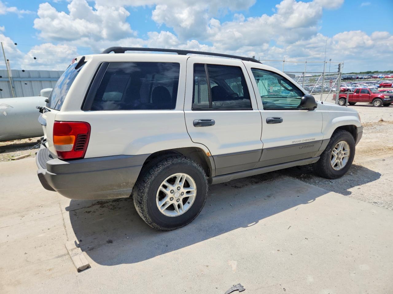 2004 Jeep Grand Cherokee Laredo White vin: 1J4GW48S34C378287