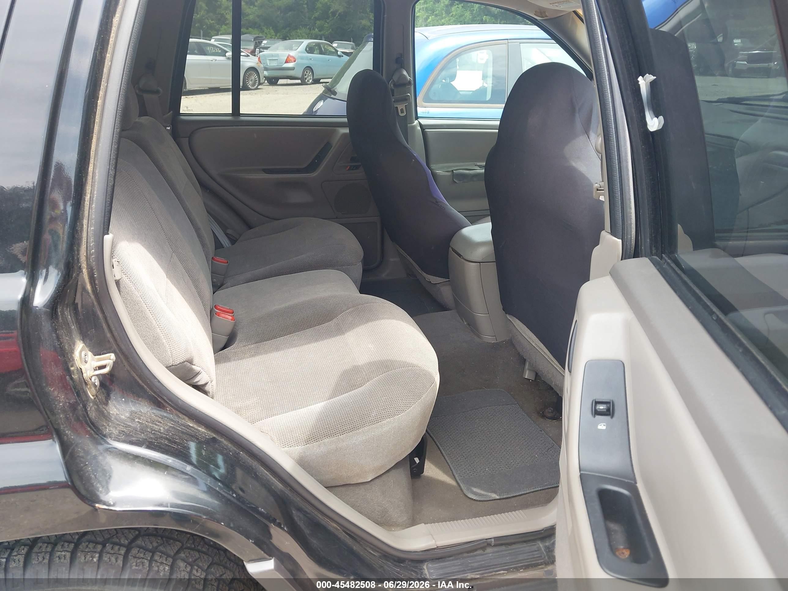 2001 Jeep Grand Cherokee Laredo Black vin: 1J4GW48S41C603327