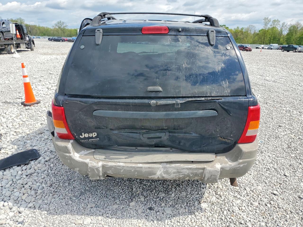 2001 Jeep Grand Cherokee Laredo Black vin: 1J4GW48S41C674723