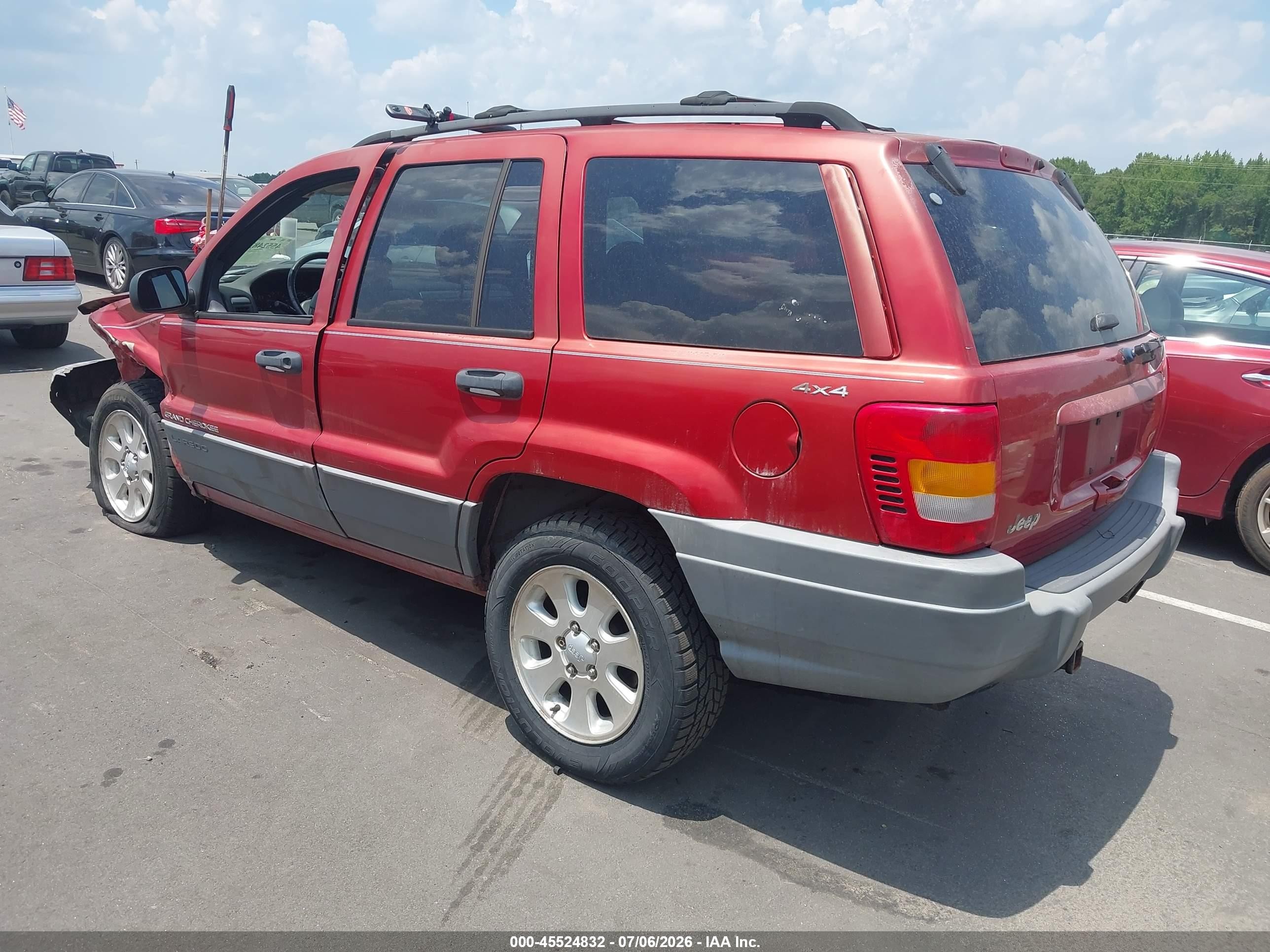 2001 Jeep Grand Cherokee Laredo Темно-бордовый vin: 1J4GW48S41C700706