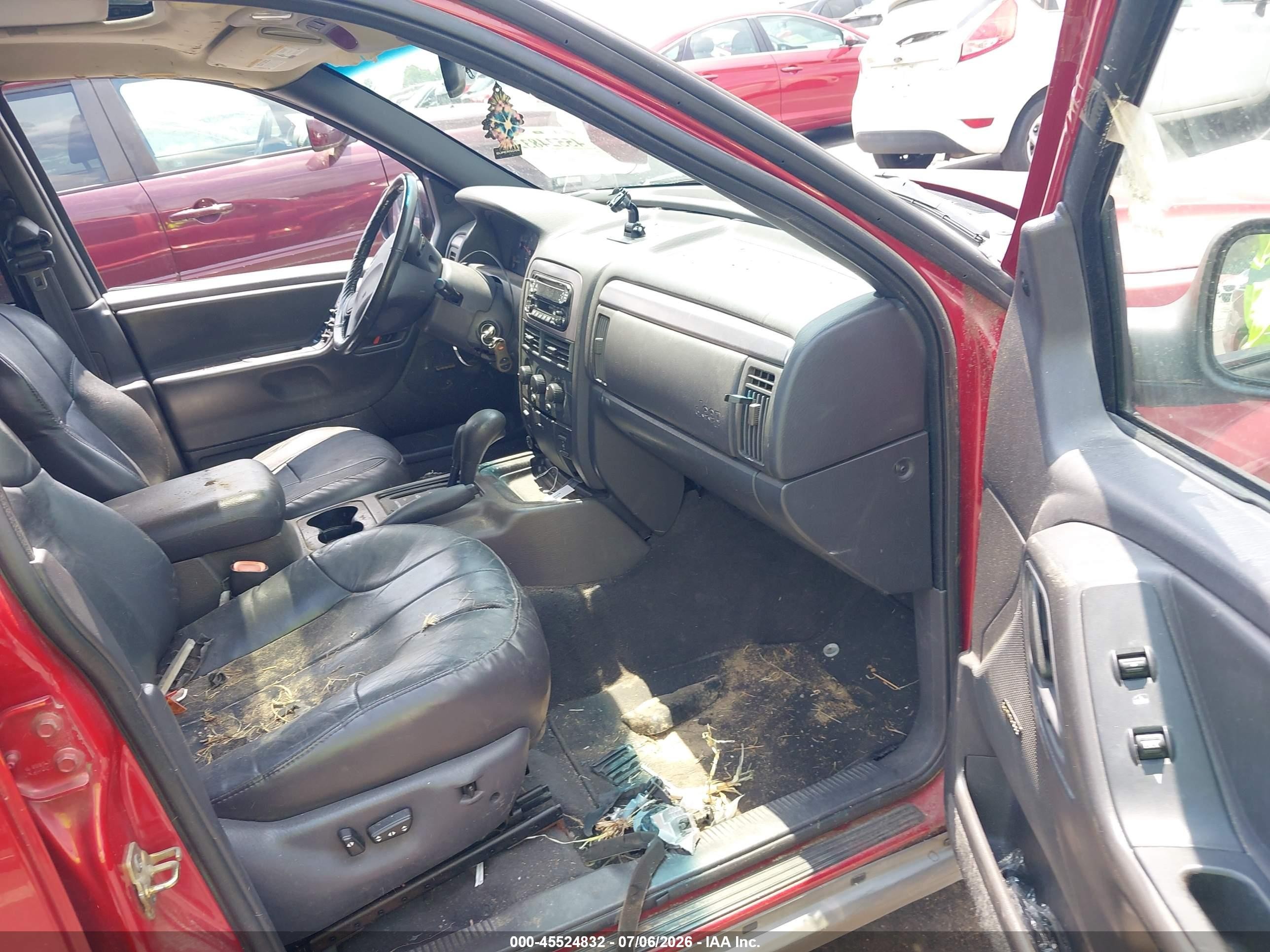 2001 Jeep Grand Cherokee Laredo Темно-бордовый vin: 1J4GW48S41C700706