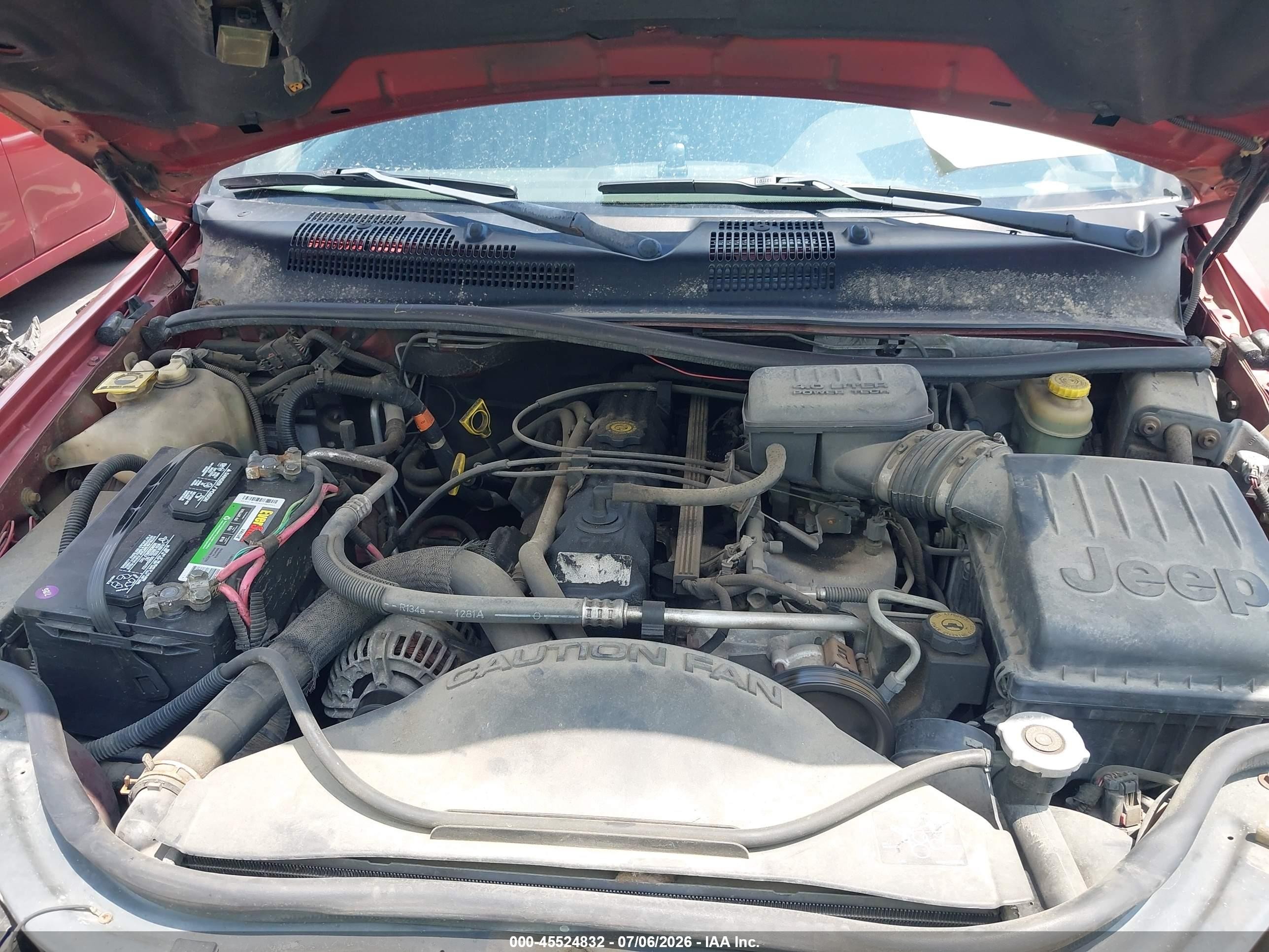 2001 Jeep Grand Cherokee Laredo Темно-бордовый vin: 1J4GW48S41C700706