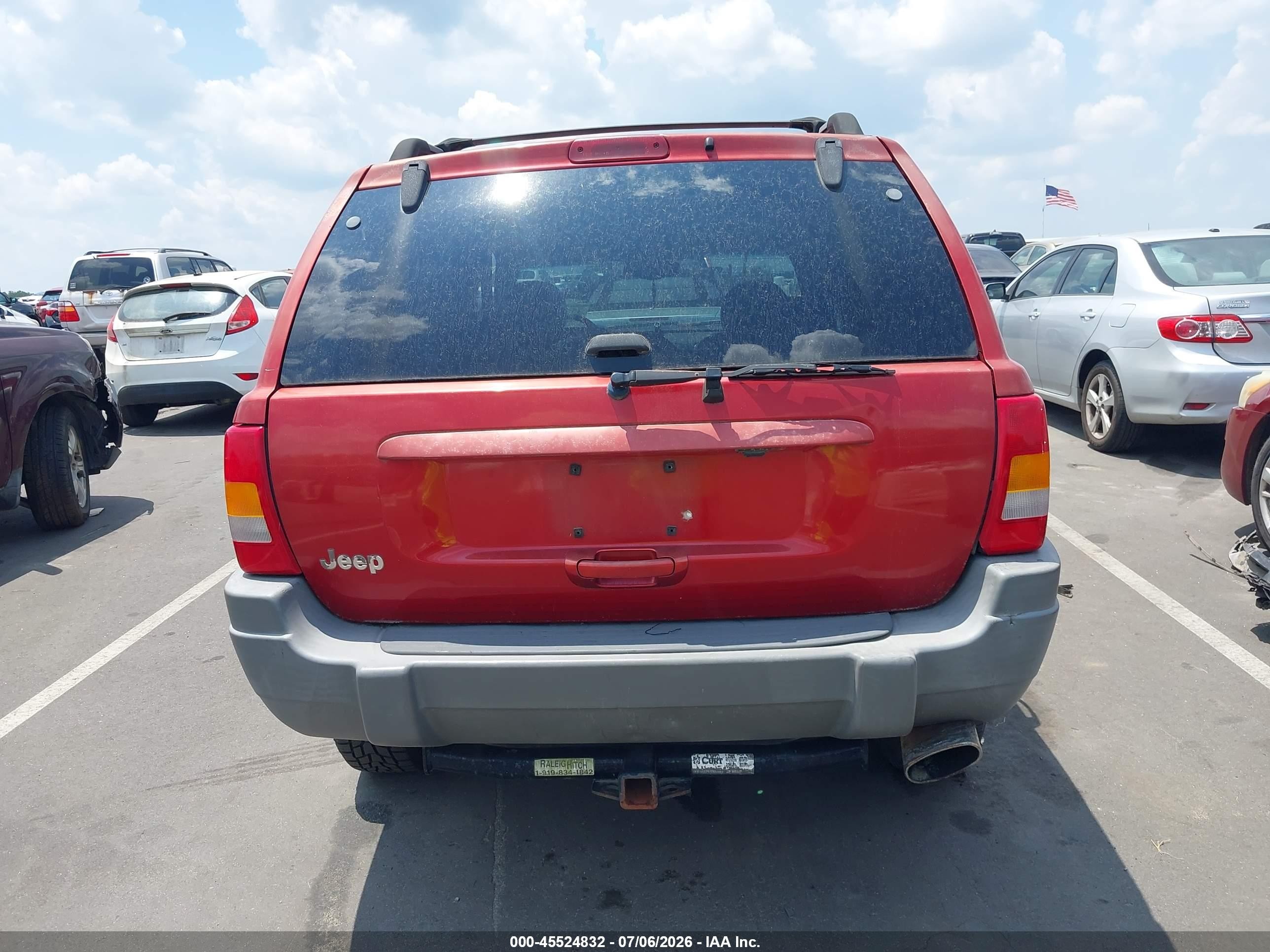2001 Jeep Grand Cherokee Laredo Темно-бордовый vin: 1J4GW48S41C700706